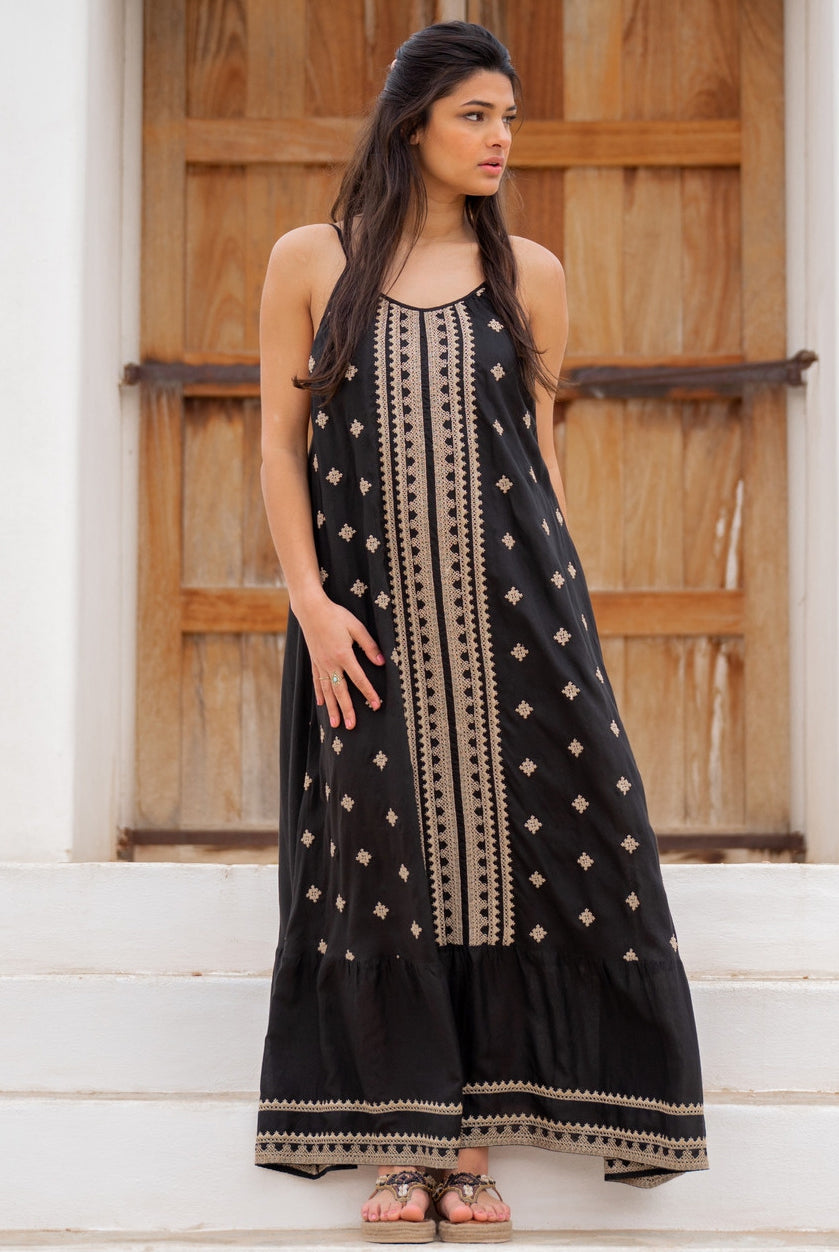 Bohemian jurk in black van ibzmode, Brands of Ibiza