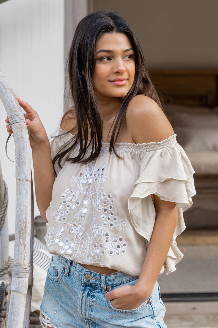 Bohemian top in sand van ibzmode, Brands of Ibiza