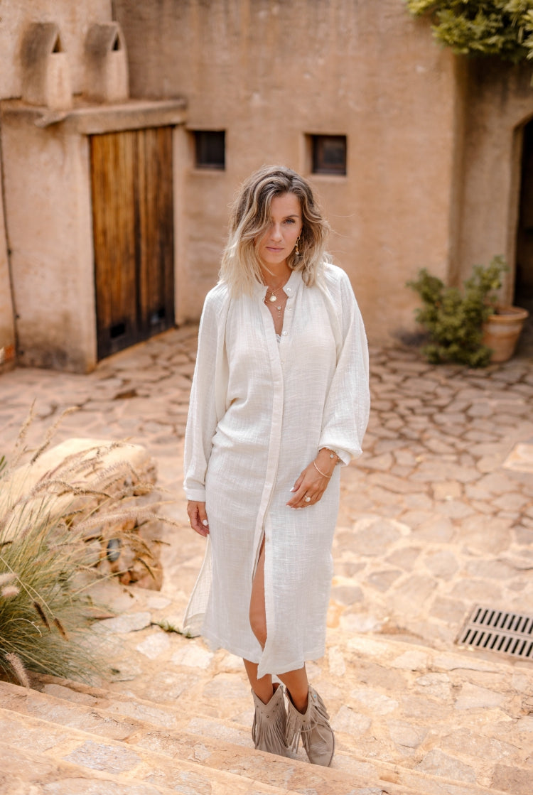 Vestido bohemio en blanco roto de ibzmode, Marcas de Ibiza
