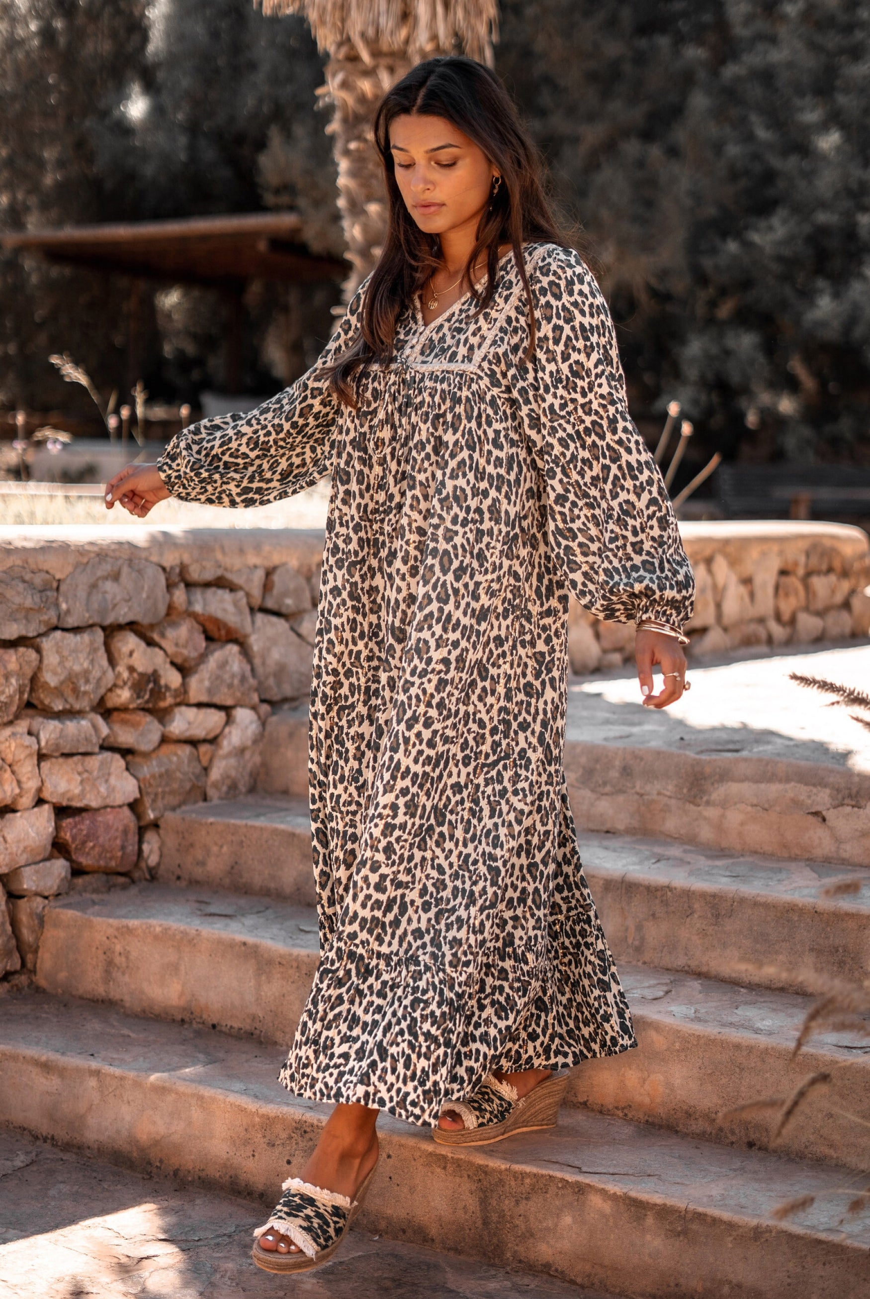 Vestido bohemio en crudo claro de ibzmode, Marcas de Ibiza