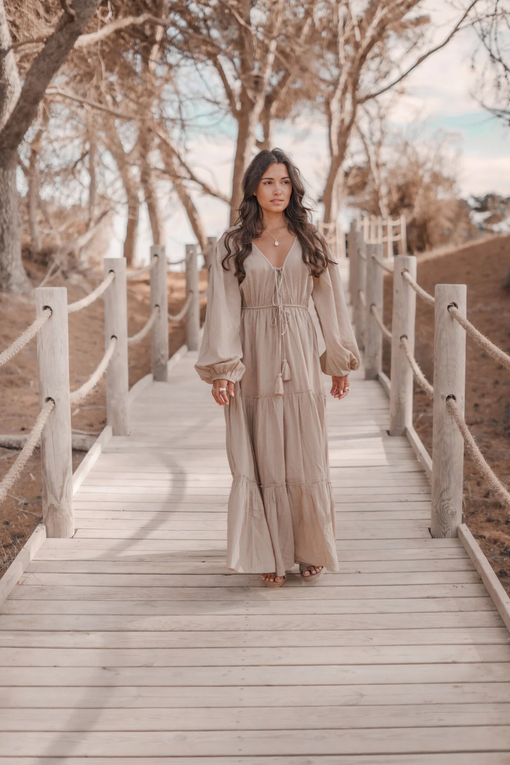 Bohemian jurk in taupe van ibzmode, Brands of Ibiza