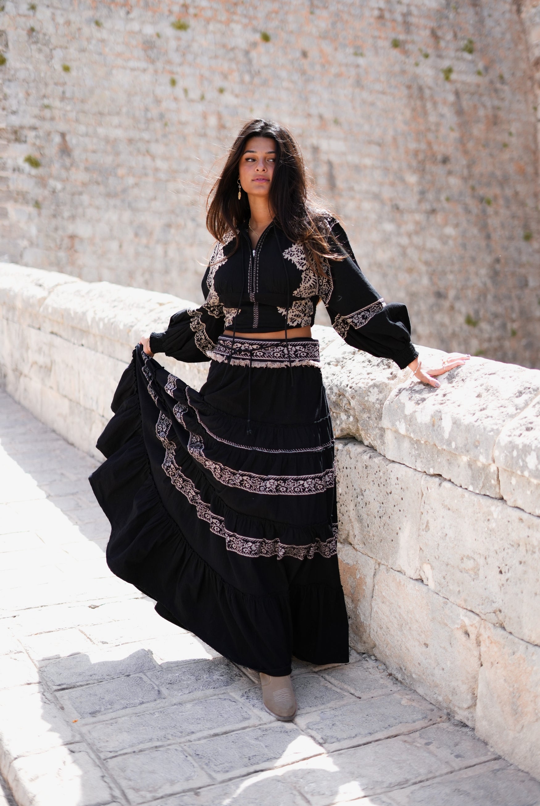 Bohemian top in black van ibzmode, Brands of Ibiza