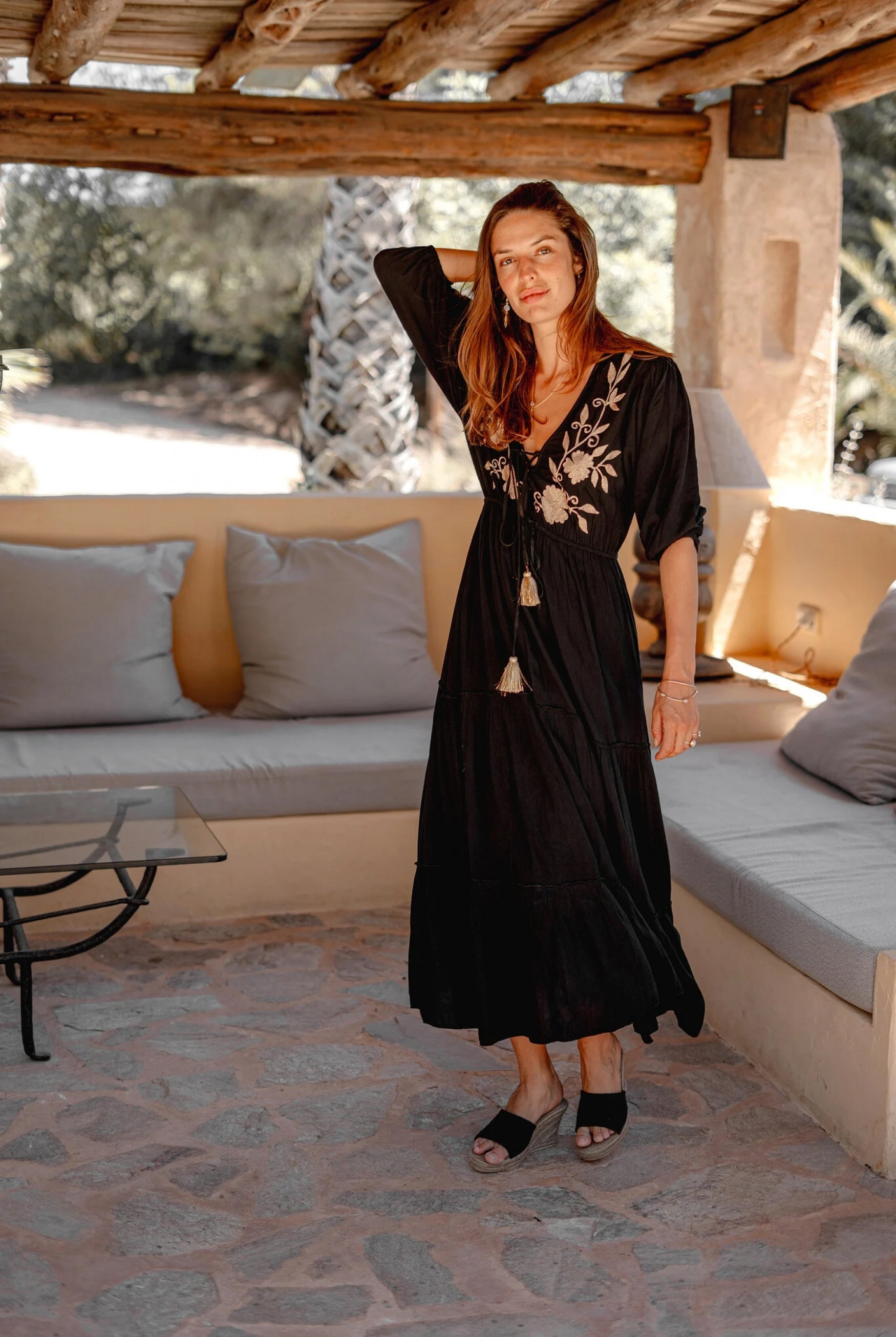 Vestido bohemio en negro de ibzmode, Marcas de Ibiza