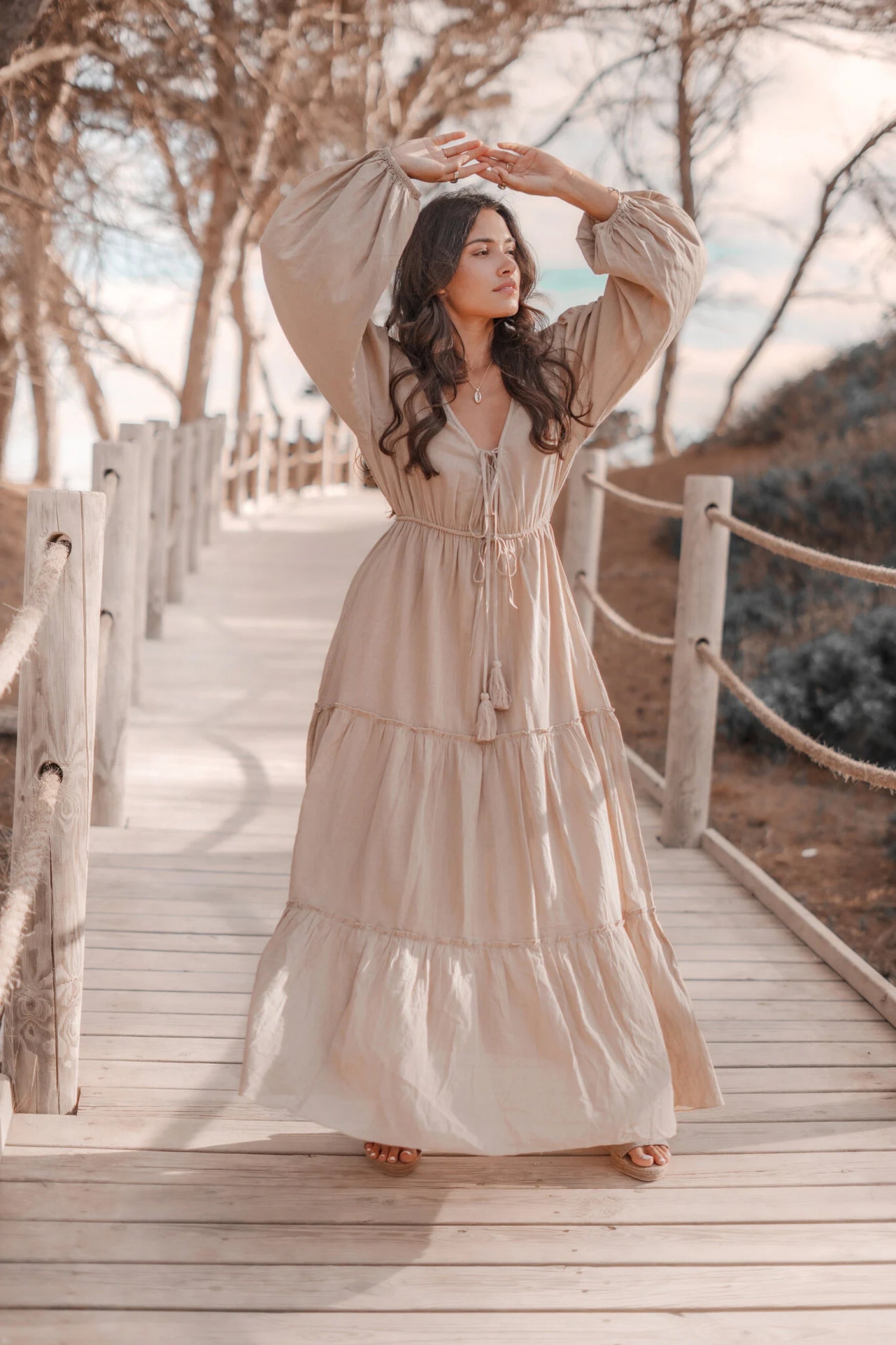 Bohemian jurk in taupe van ibzmode, Brands of Ibiza