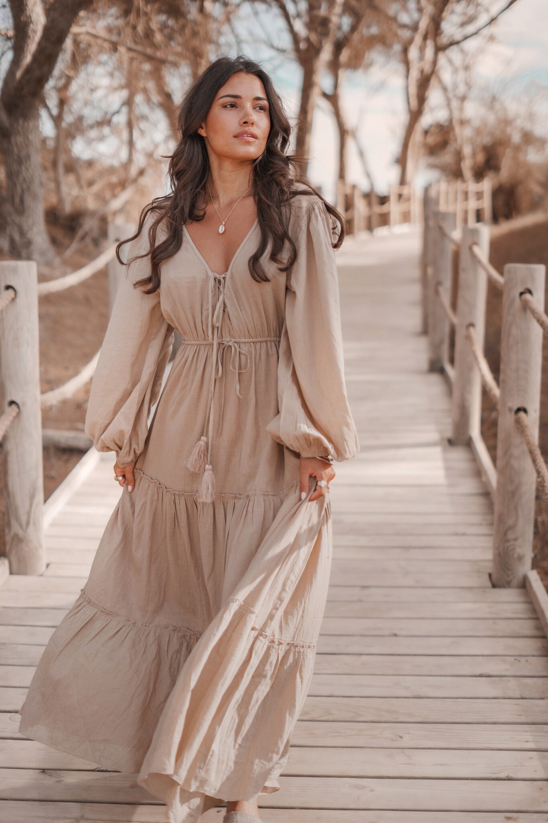 Bohemian jurk in taupe van ibzmode, Brands of Ibiza