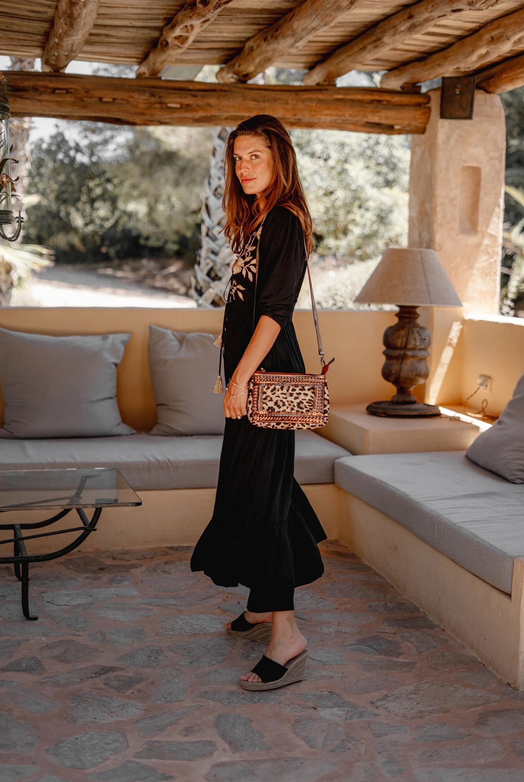 Vestido bohemio en negro de ibzmode, Marcas de Ibiza