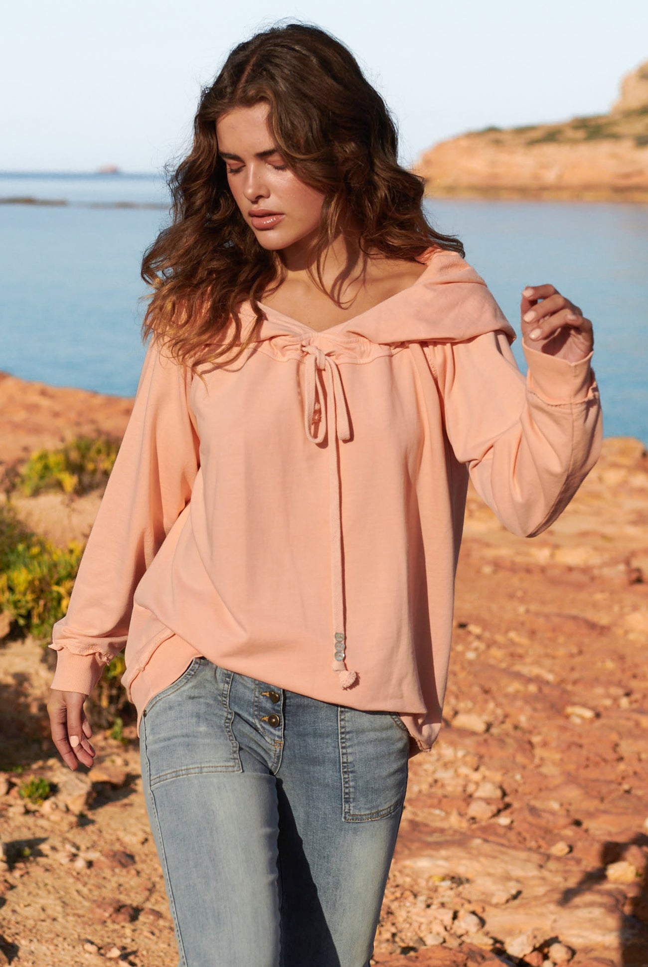 Bohemian item in sunset van Isla Ibiza, Brands of Ibiza