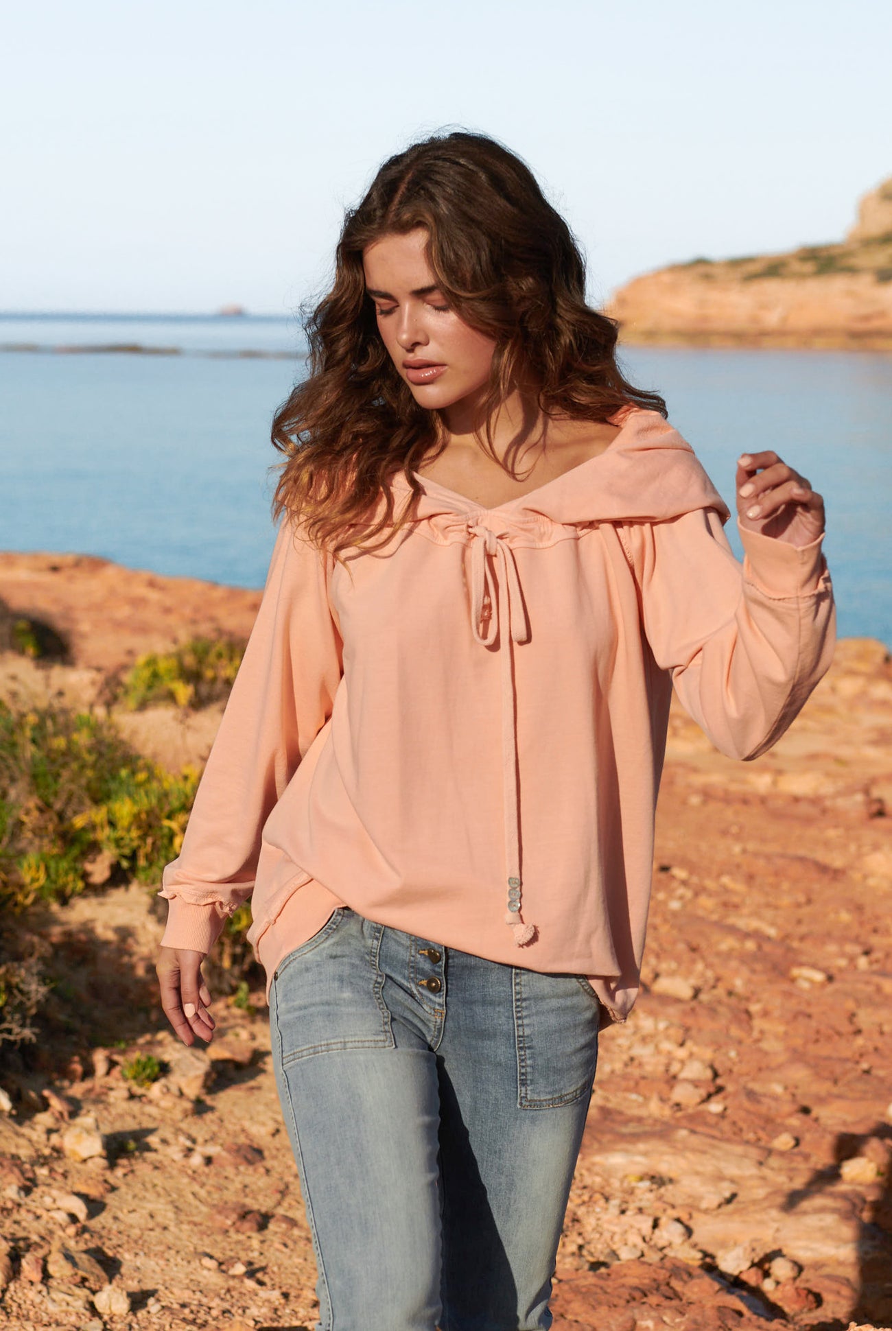 Bohemian item in sunset van Isla Ibiza, Brands of Ibiza