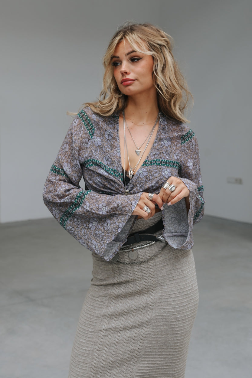 Bohemian blouse in soft dusty flower van MOOST Wanted, Brands of Ibiza