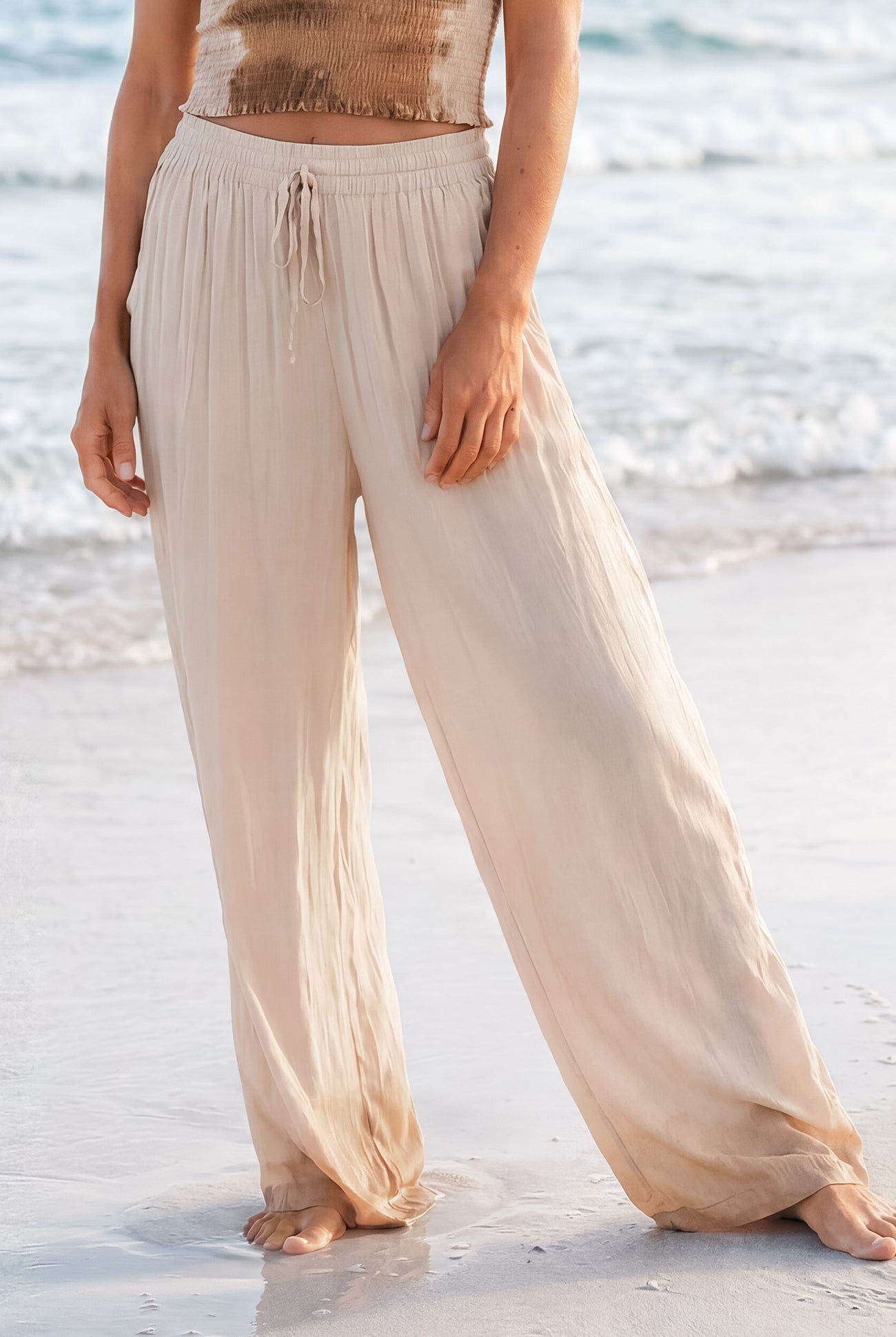 Ibizamode Pants Mega Ivory with airy flowy fit and relaxed summer look