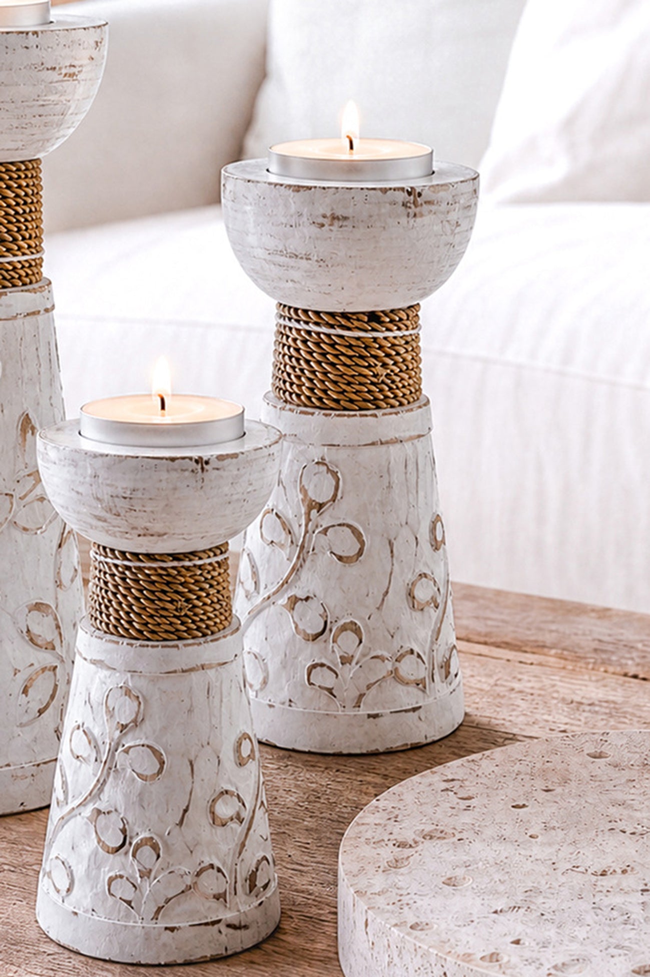 Ibizamode Leaves Candlestick White houten kandelaar met bohemian details