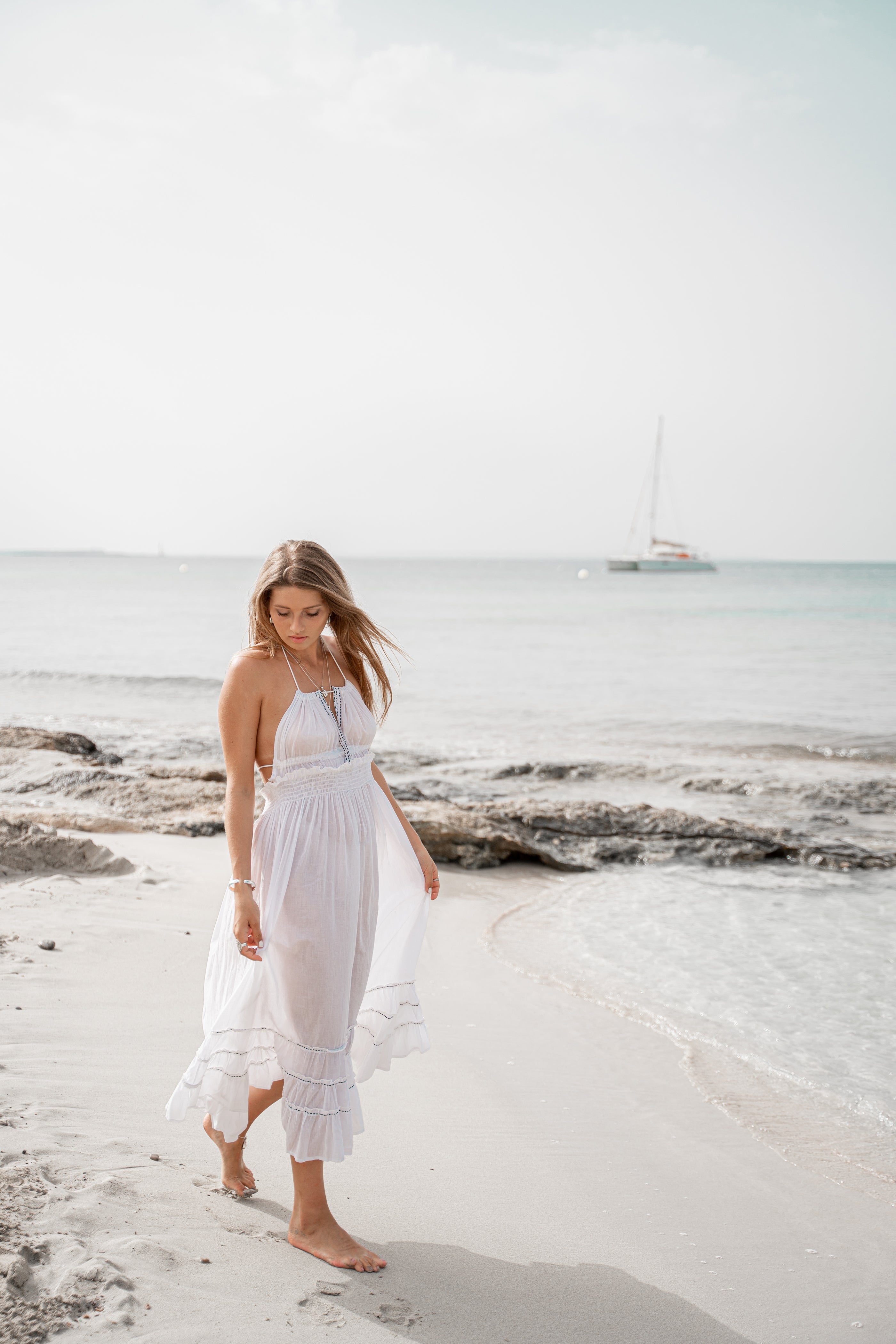 Bohemian jurk in white van ibzmode, Brands of Ibiza