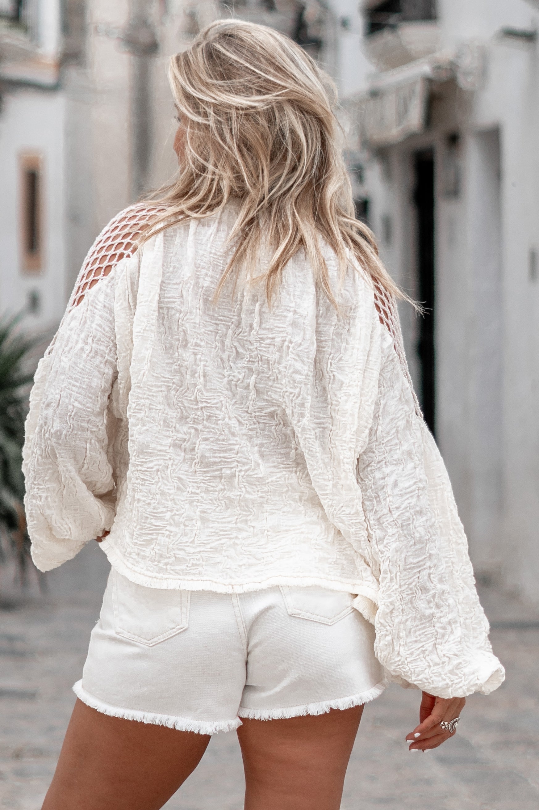 Bohemian blouse in off white van ibzmode, Brands of Ibiza