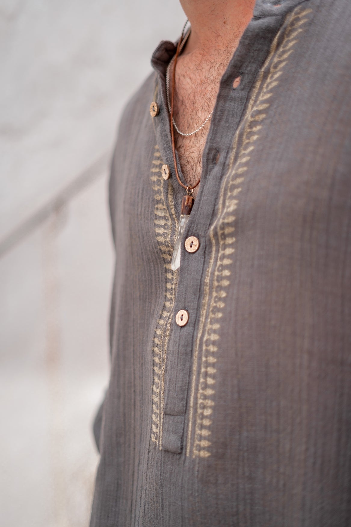 Bohemian blouse in anthracite van ibzmode, Brands of Ibiza