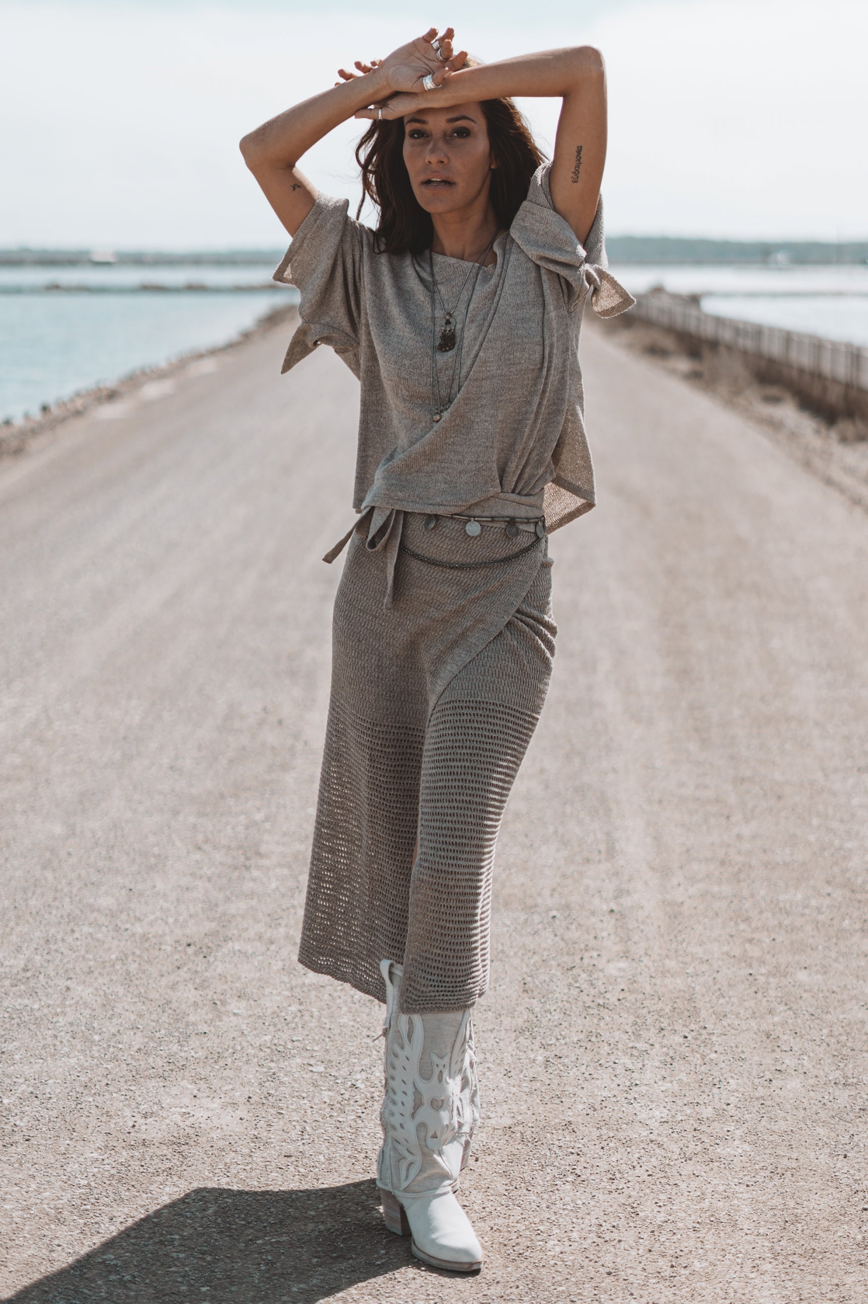 Bohemian rok in tender taupe van MOOST Wanted, Brands of Ibiza