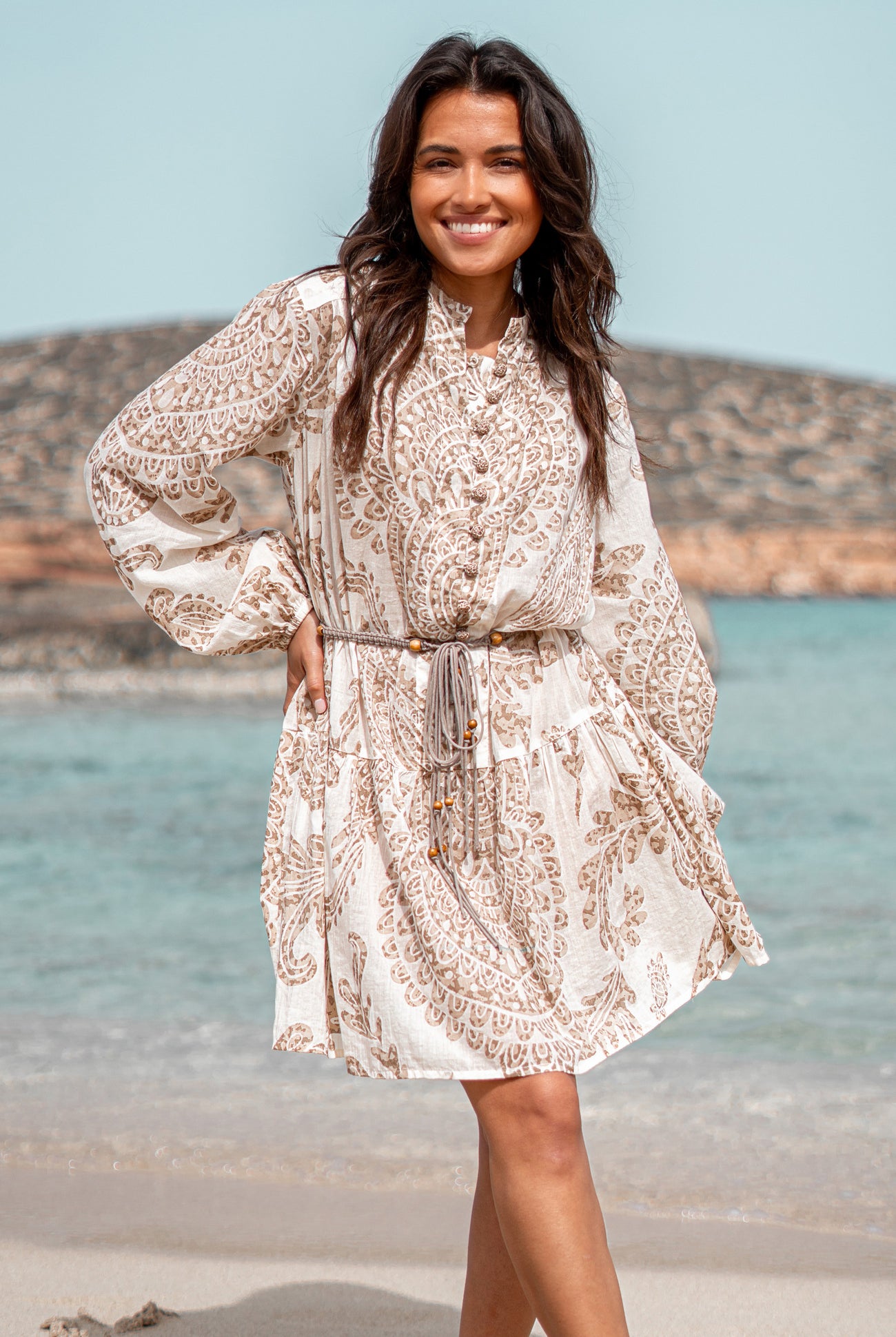 Bohemian jurk in taupe van ibzmode, Brands of Ibiza