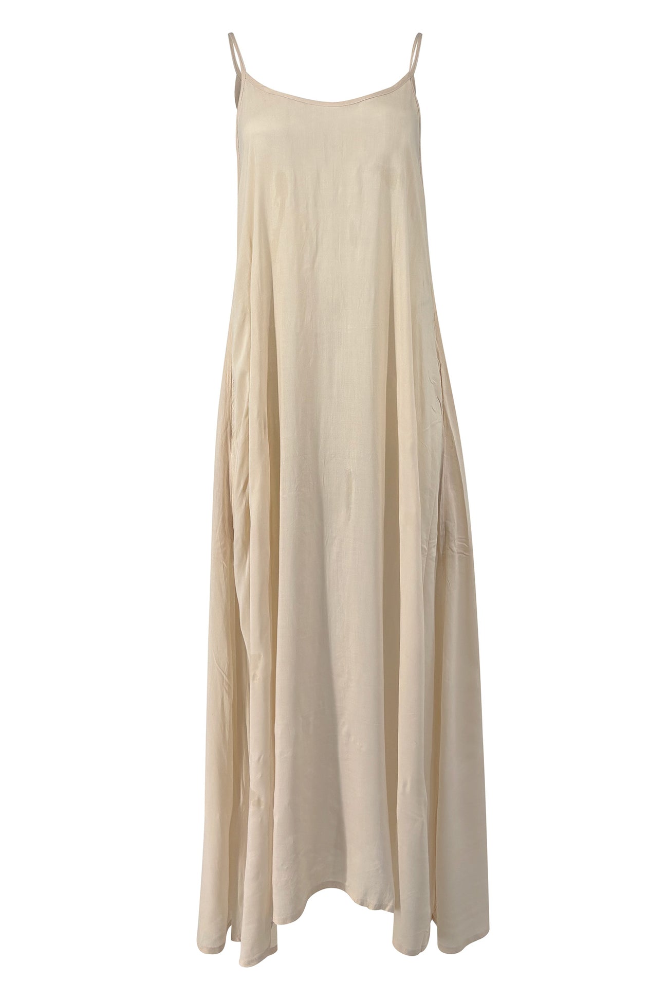 Ibizamode Dress Icha Ivory with airy flowy fit and feminine summer look