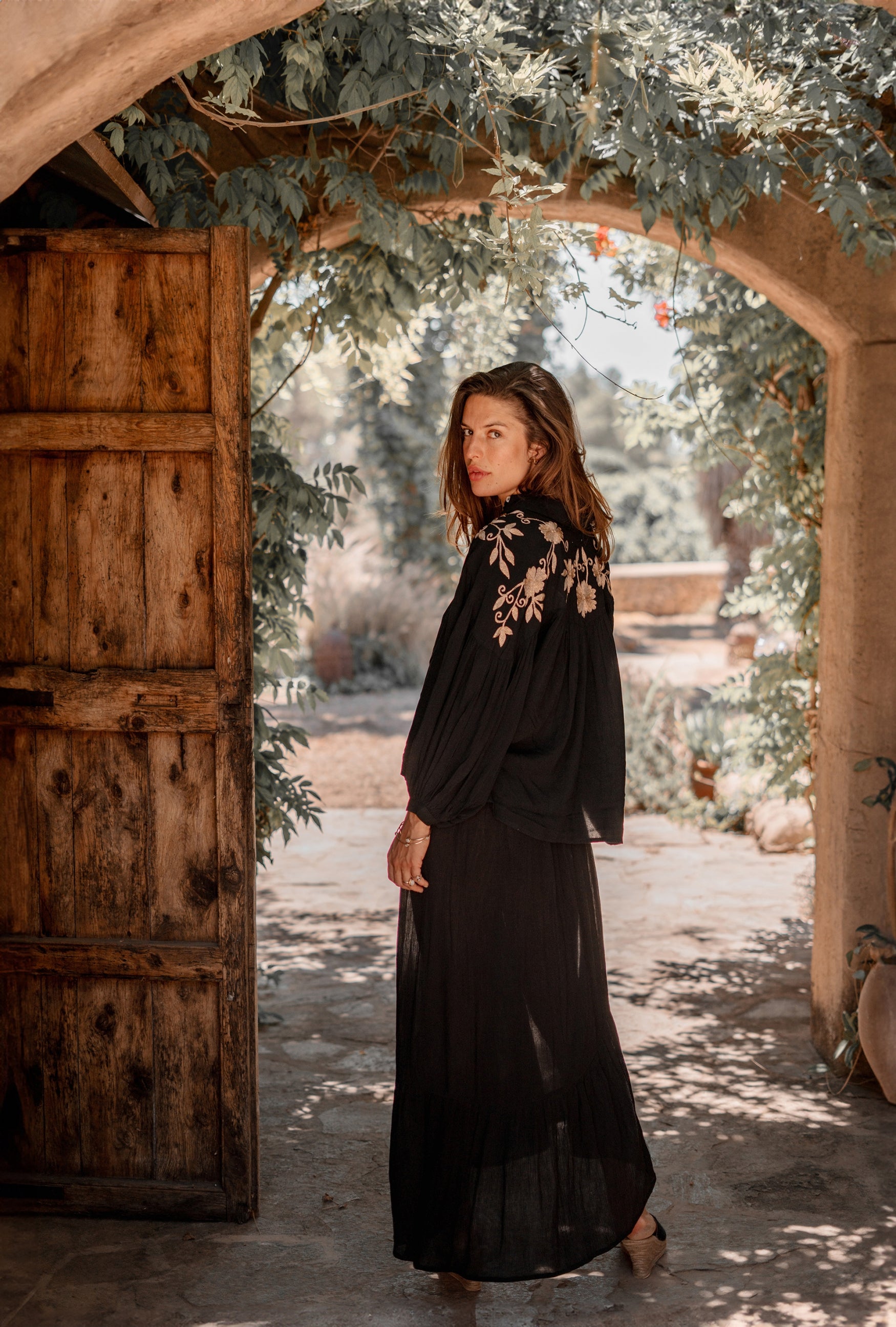 Bohemian blouse in black van ibzmode, Brands of Ibiza