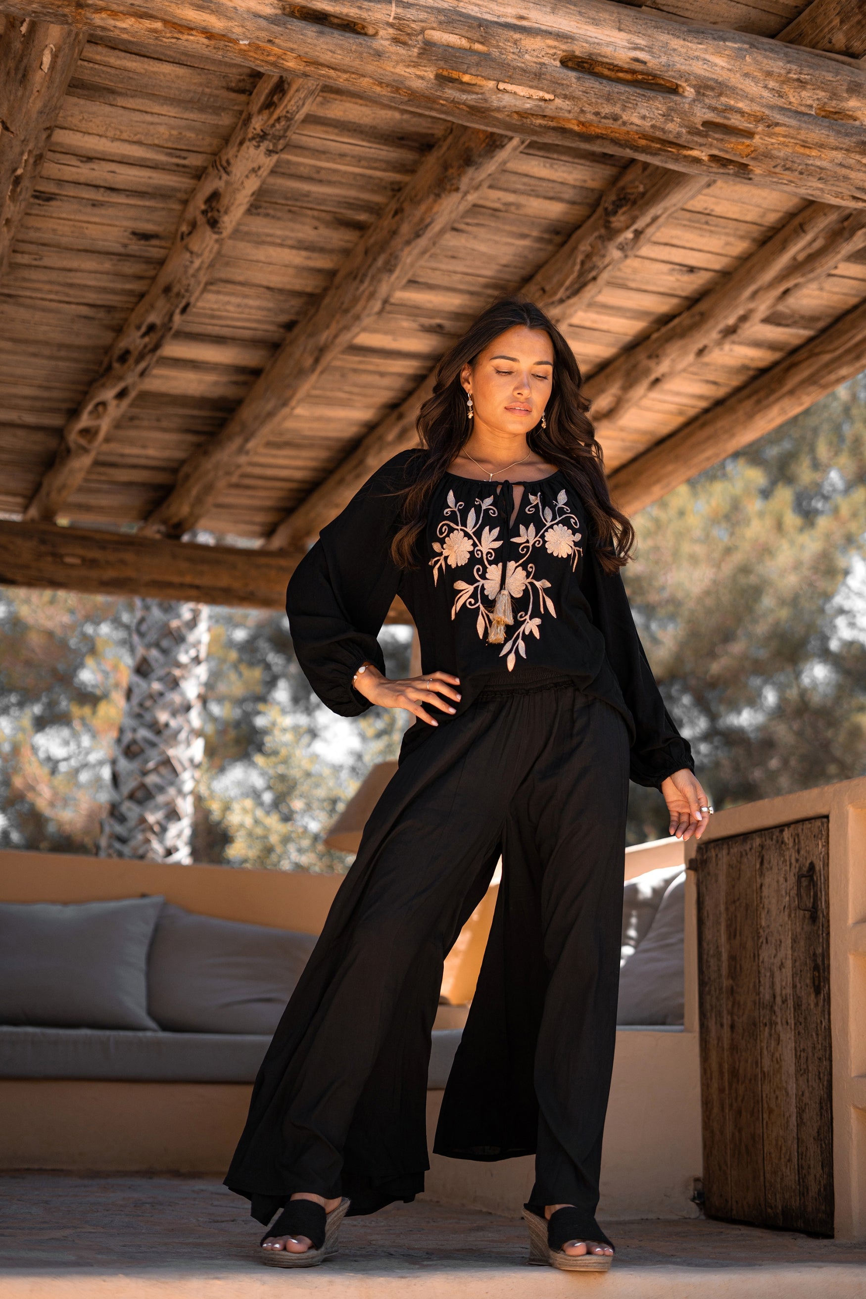 Bohemian blouse in black van ibzmode, Brands of Ibiza