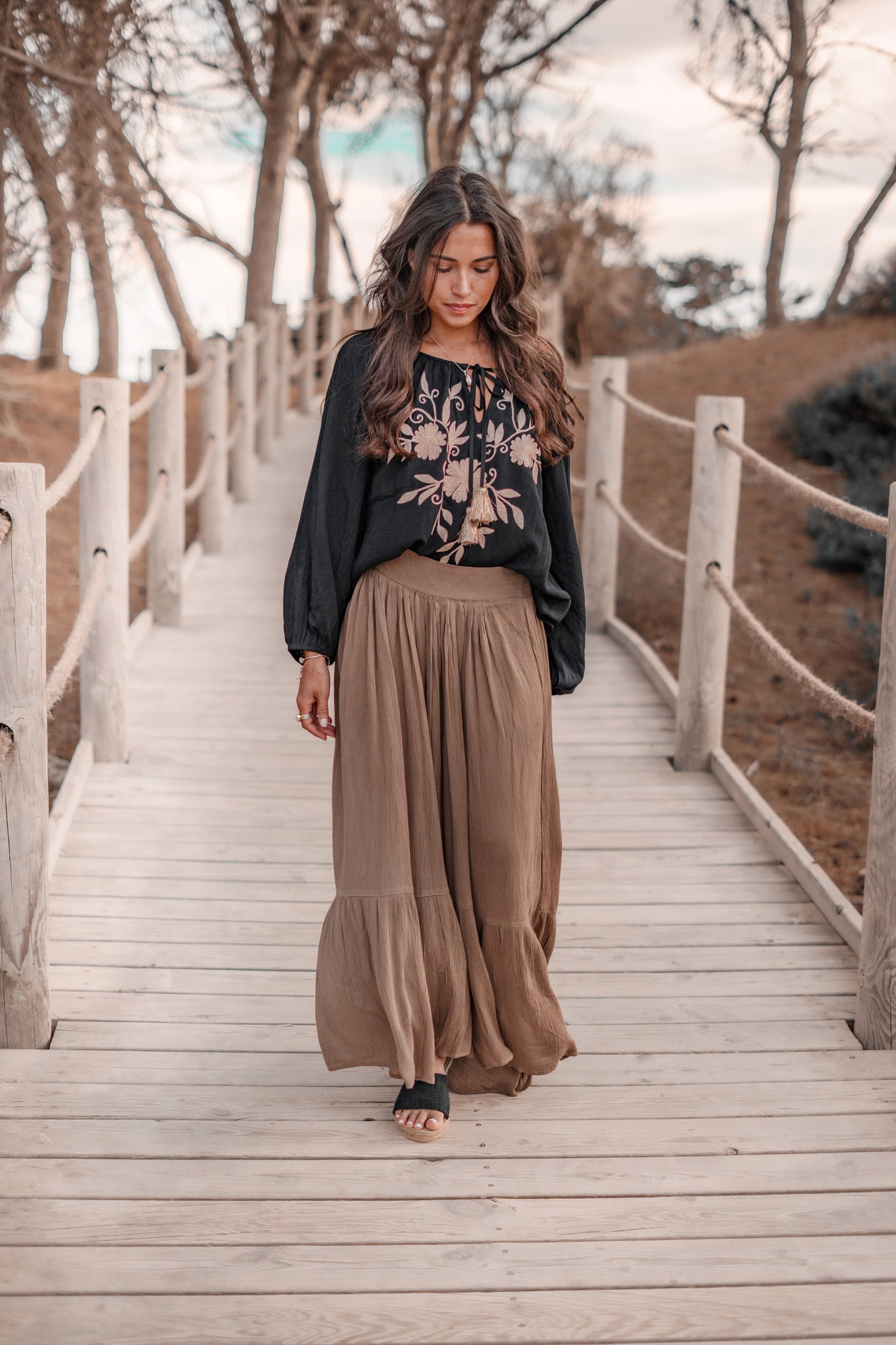 Bohemian rok in taupe van ibzmode, Brands of Ibiza