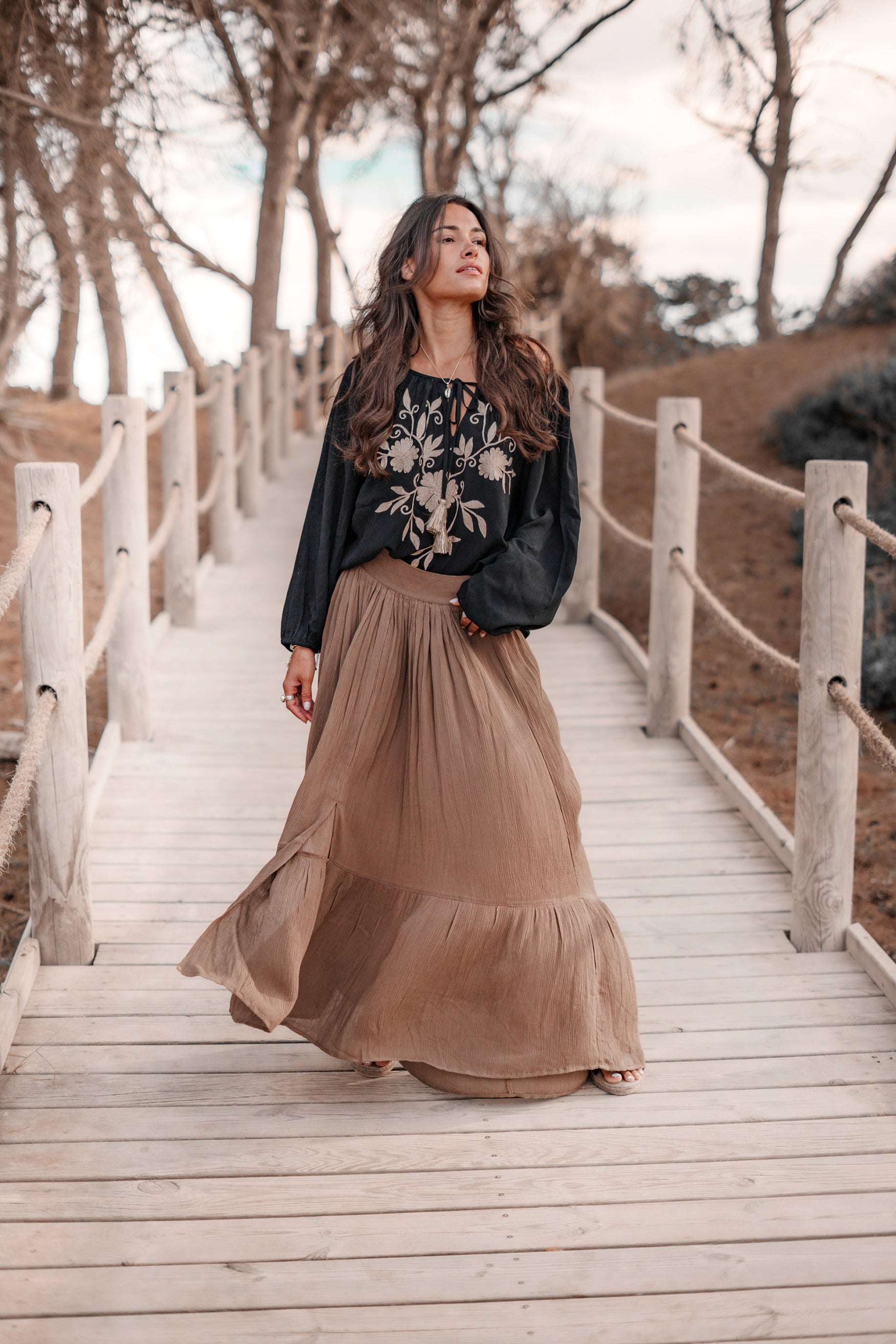Bohemian rok in taupe van ibzmode, Brands of Ibiza