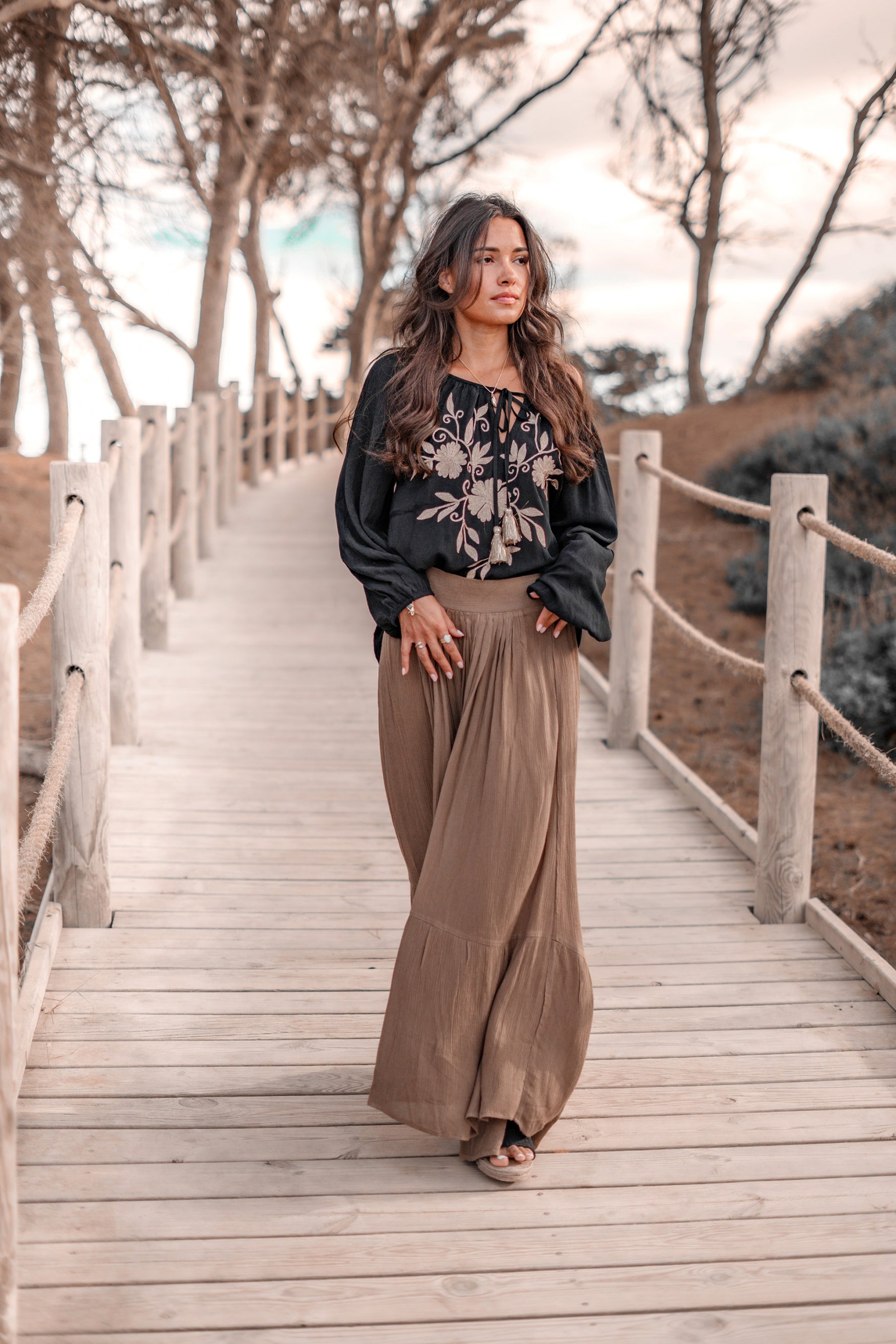 Bohemian rok in taupe van ibzmode, Brands of Ibiza
