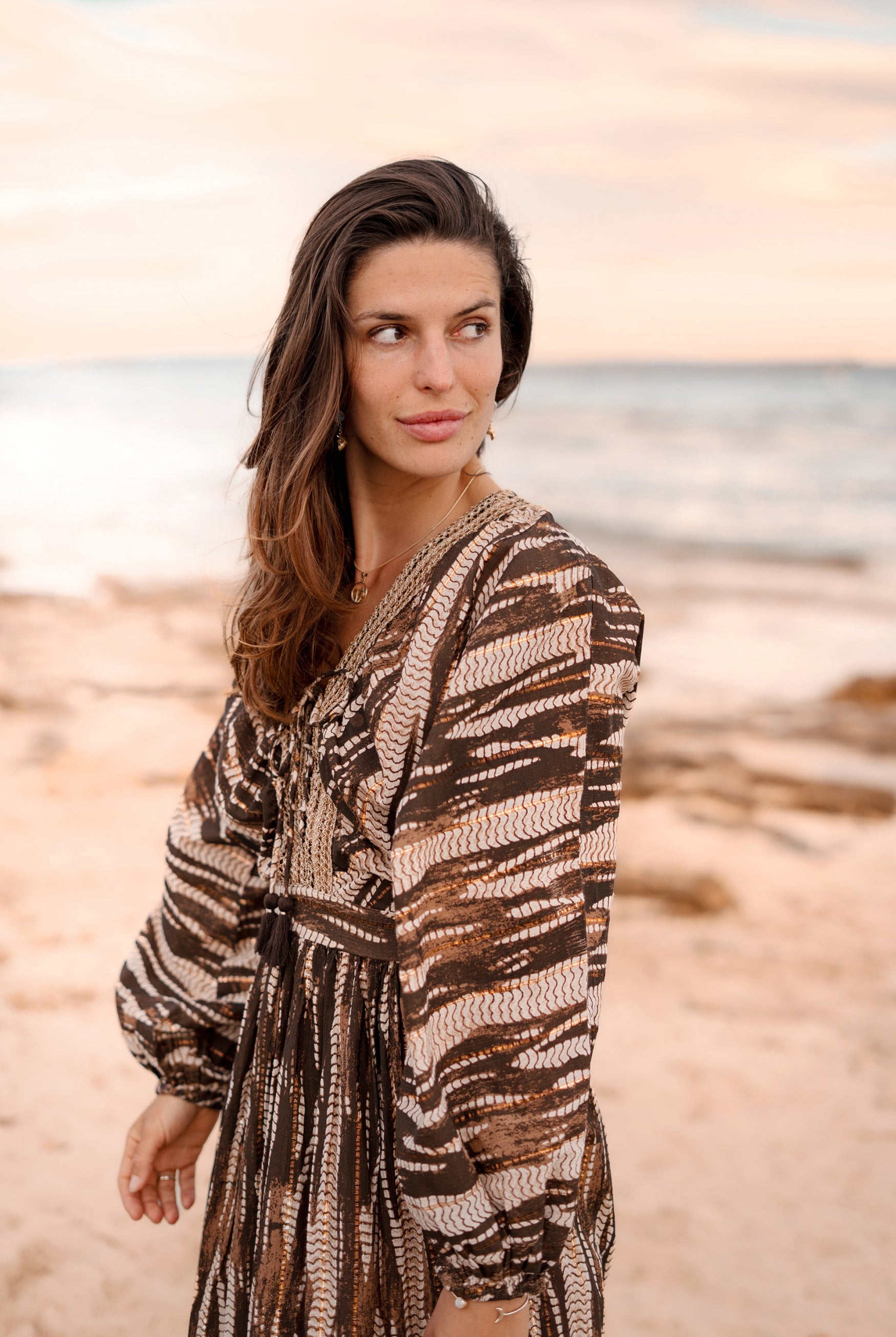 Bohemian jurk in brown van ibzmode, Brands of Ibiza