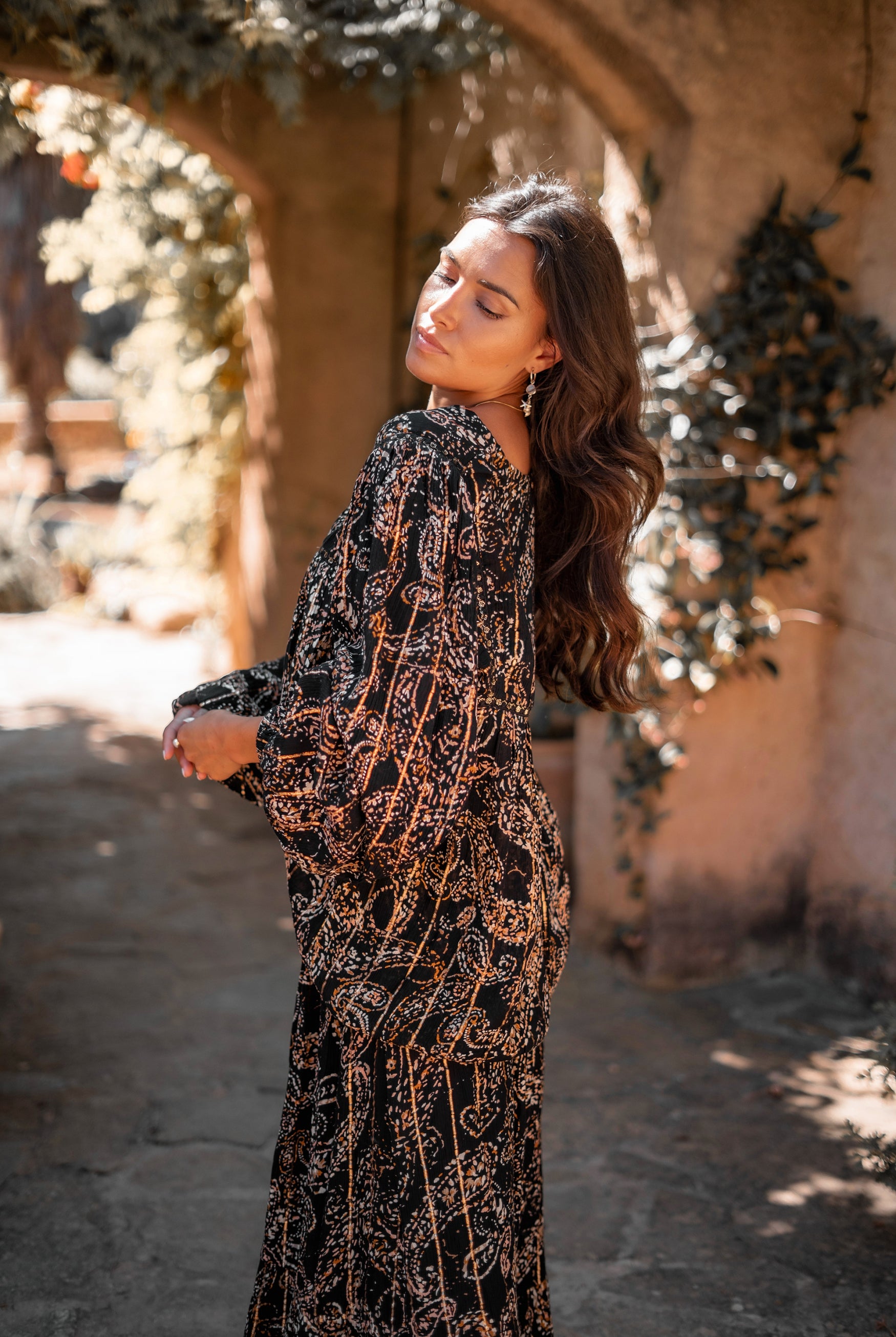 Bohemian blouse in black van ibzmode, Brands of Ibiza