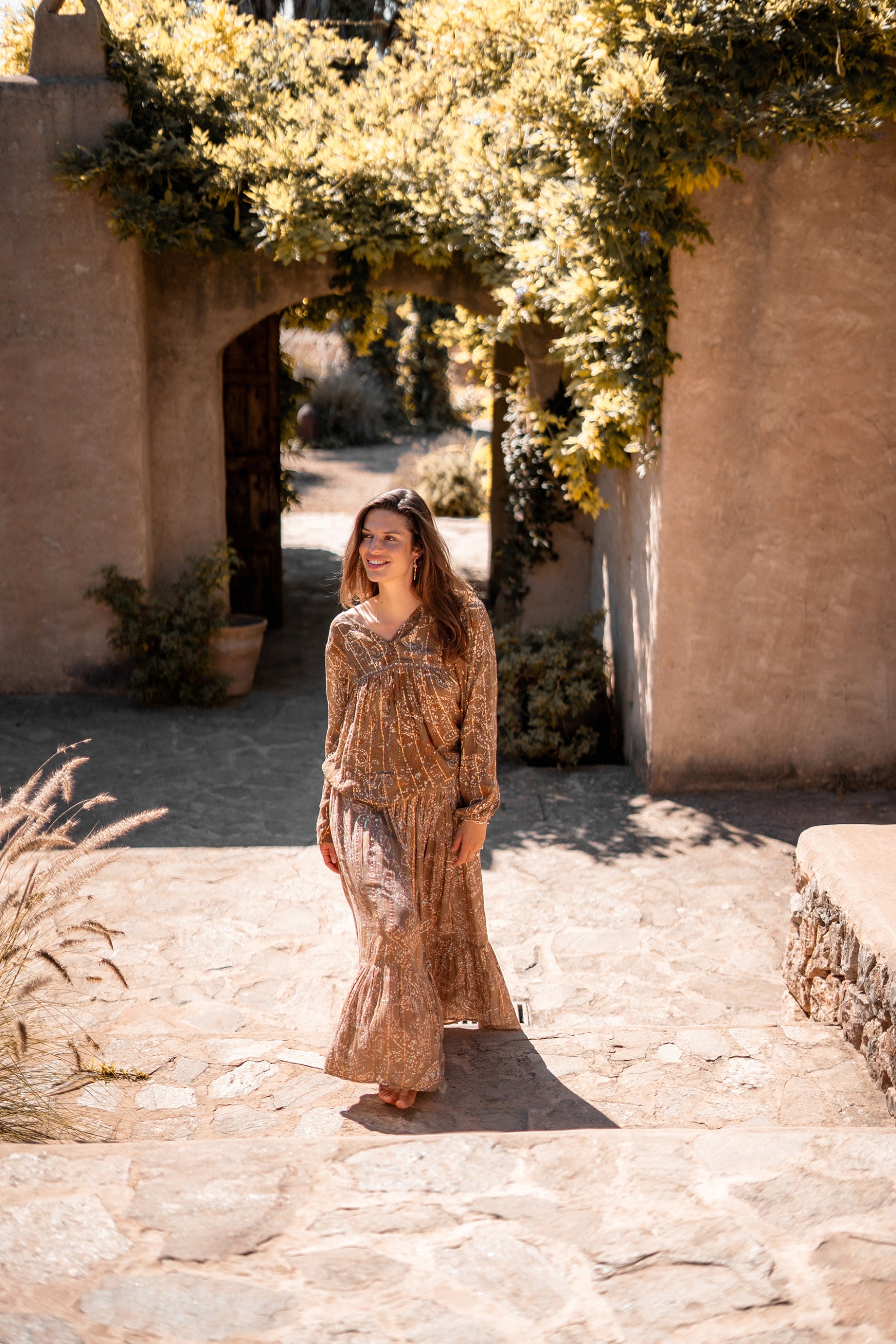 Bohemian rok in taupe peach van ibzmode, Brands of Ibiza