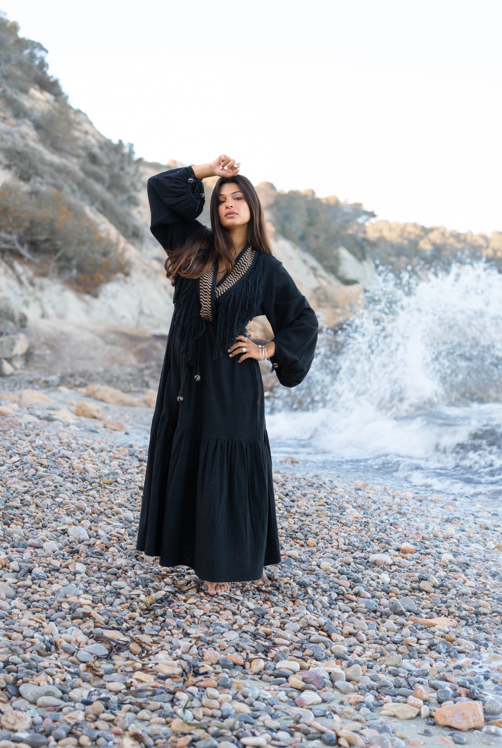 Vestido bohemio en negro de ibzmode, Marcas de Ibiza