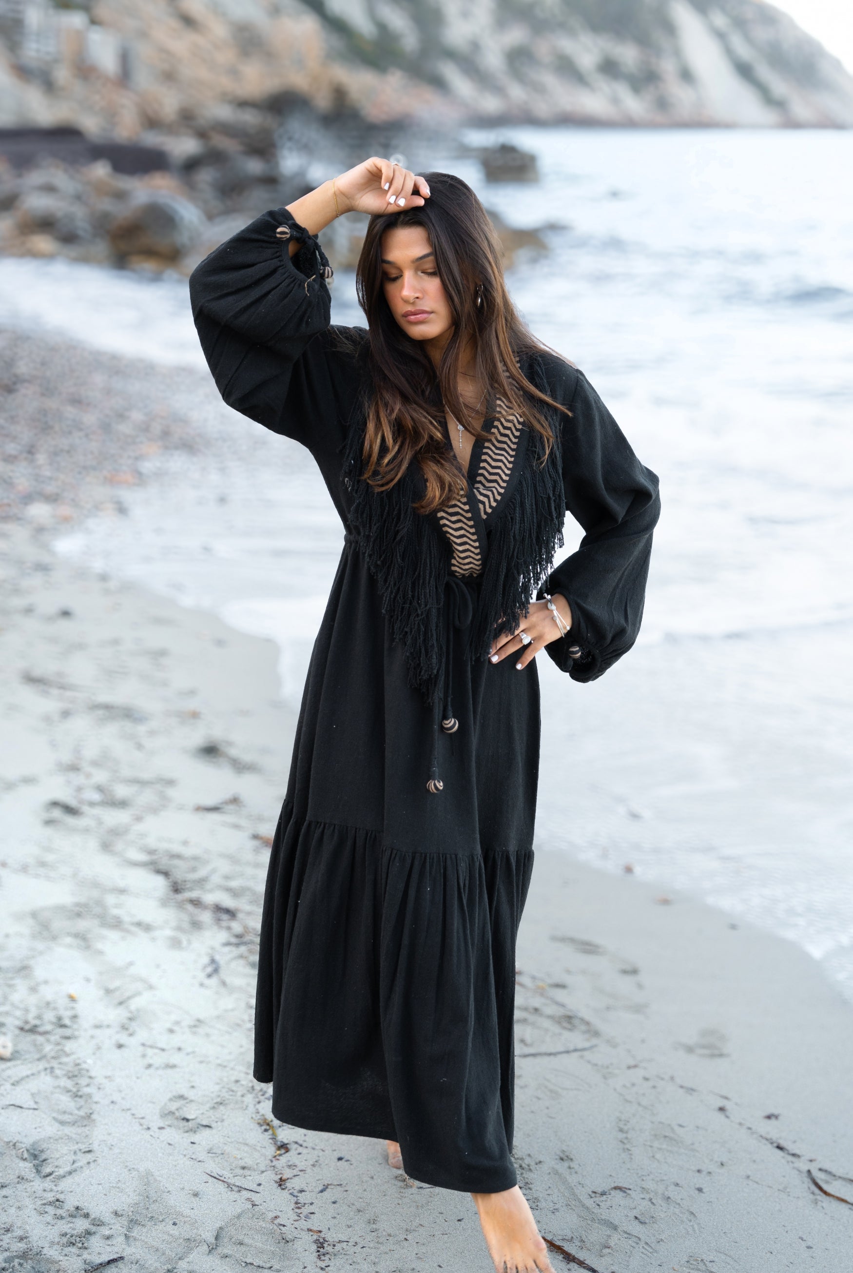 Vestido bohemio en negro de ibzmode, Marcas de Ibiza