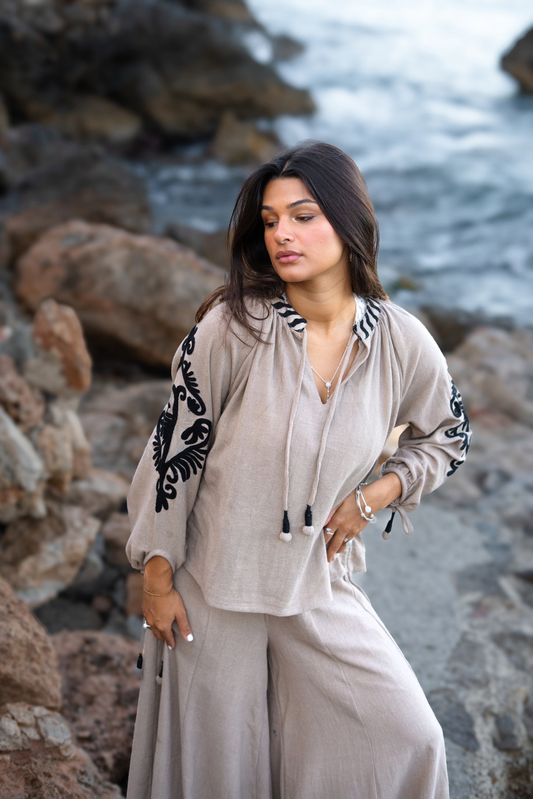 Bohemian blouse in taupe van ibzmode, Brands of Ibiza