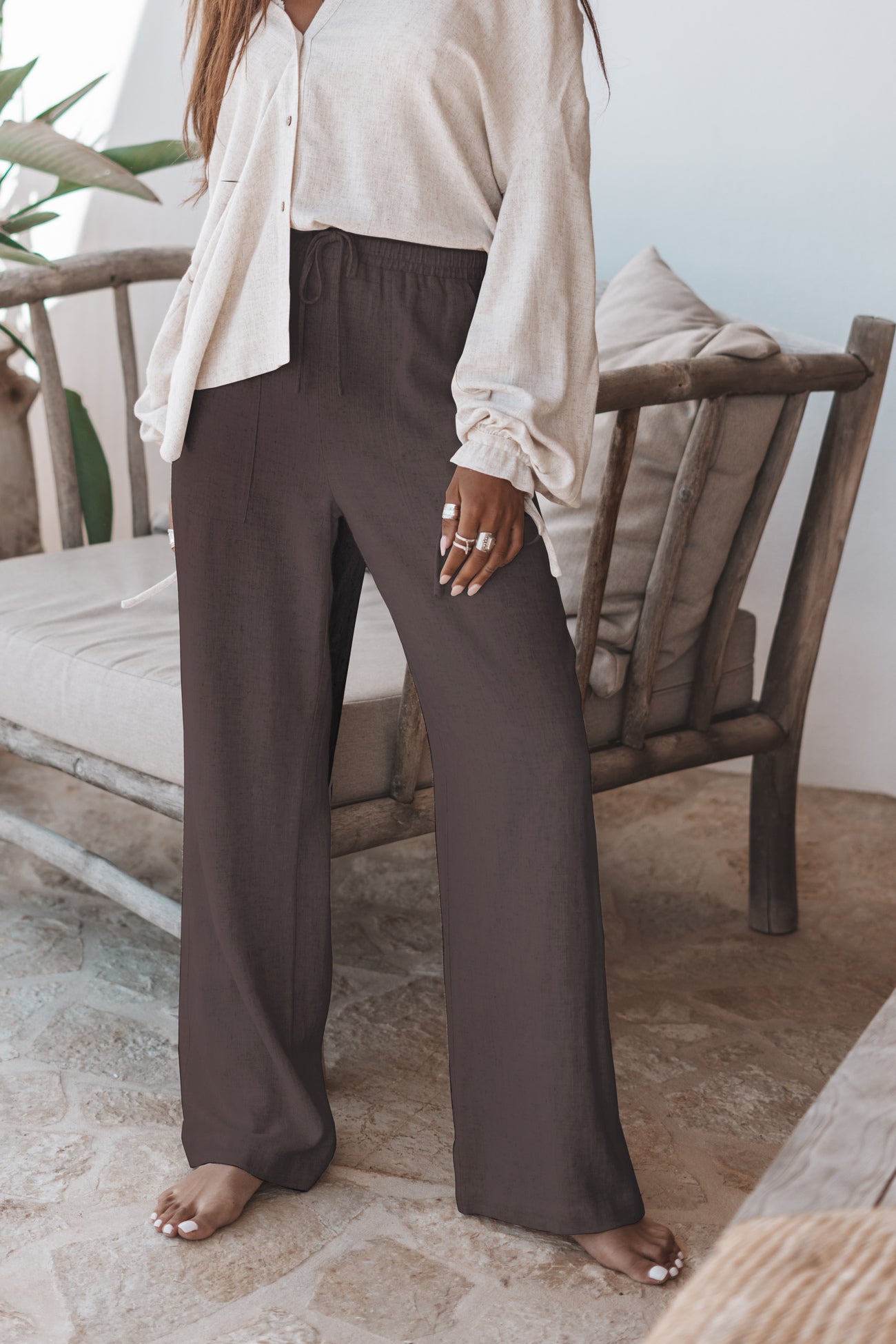 Bohemian broek in dark taupe van MOOST Wanted, Brands of Ibiza