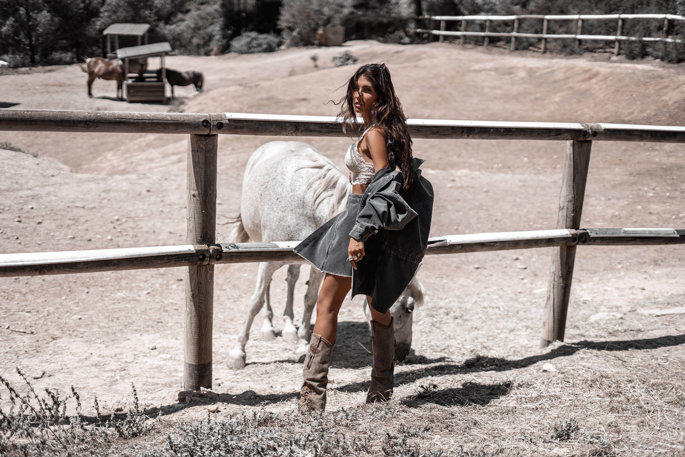 Bohemian item in dark grey van MOOST Wanted, Brands of Ibiza