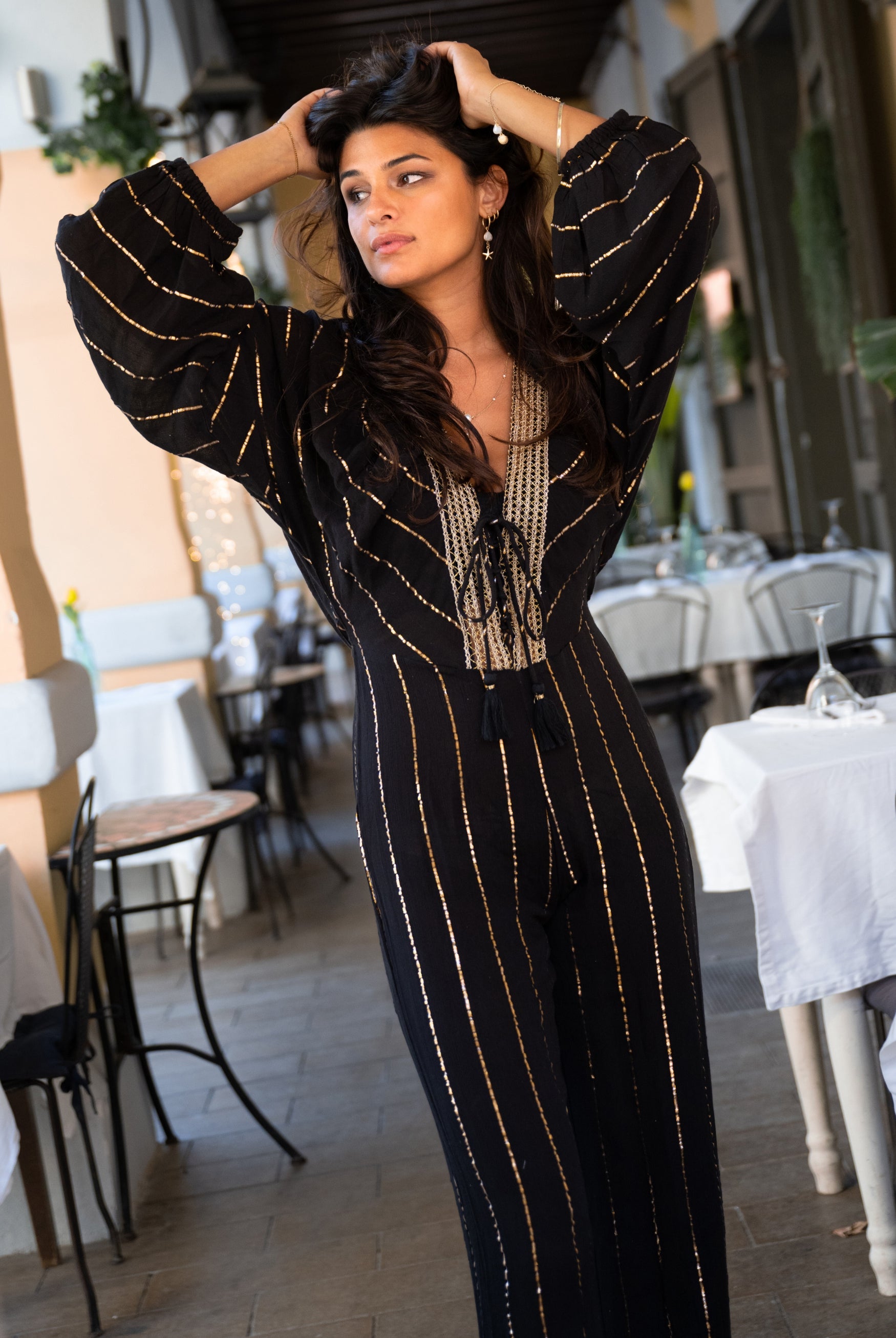 Artículo bohemio en negro de ibzmode, Marcas de Ibiza