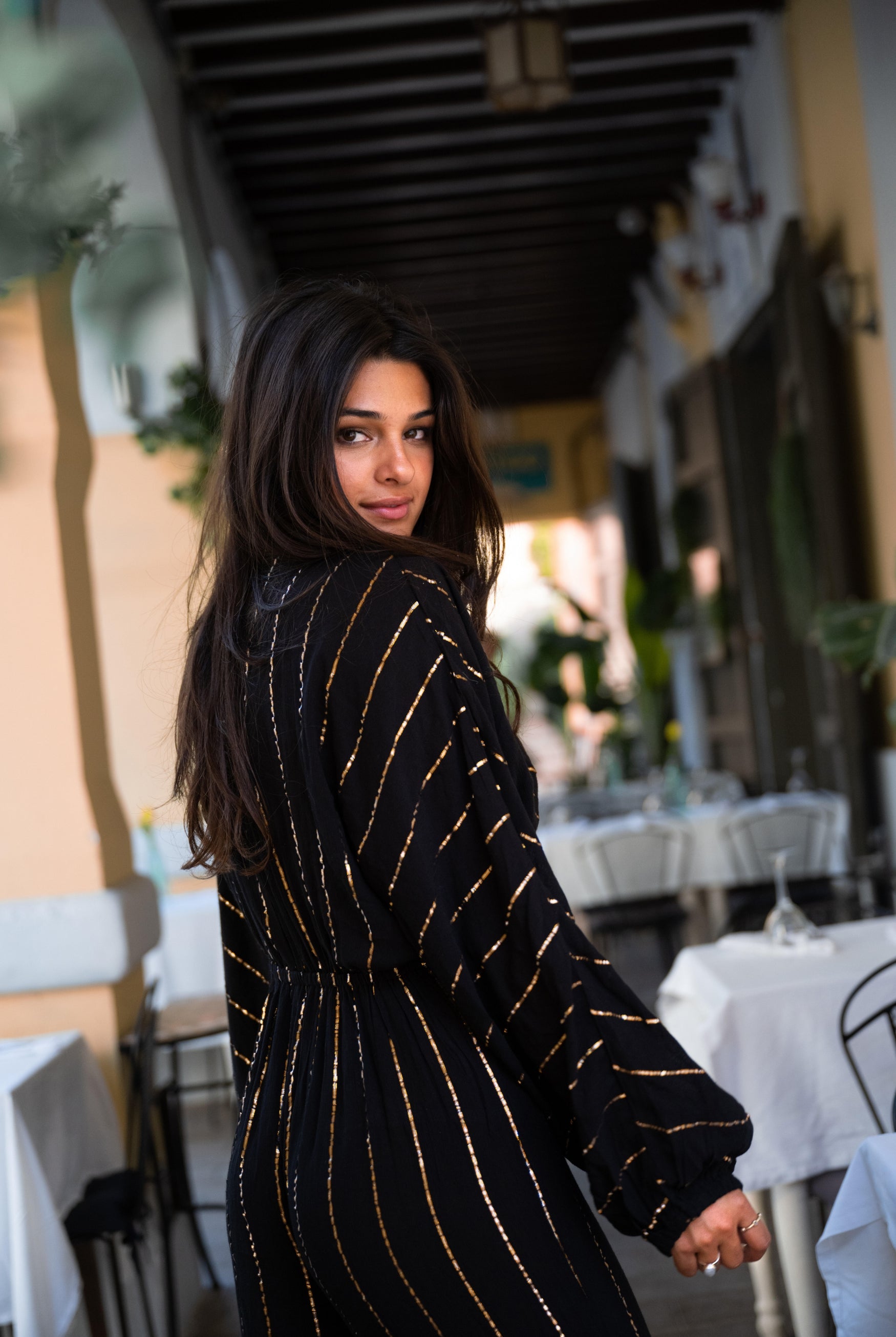 Artículo bohemio en negro de ibzmode, Marcas de Ibiza