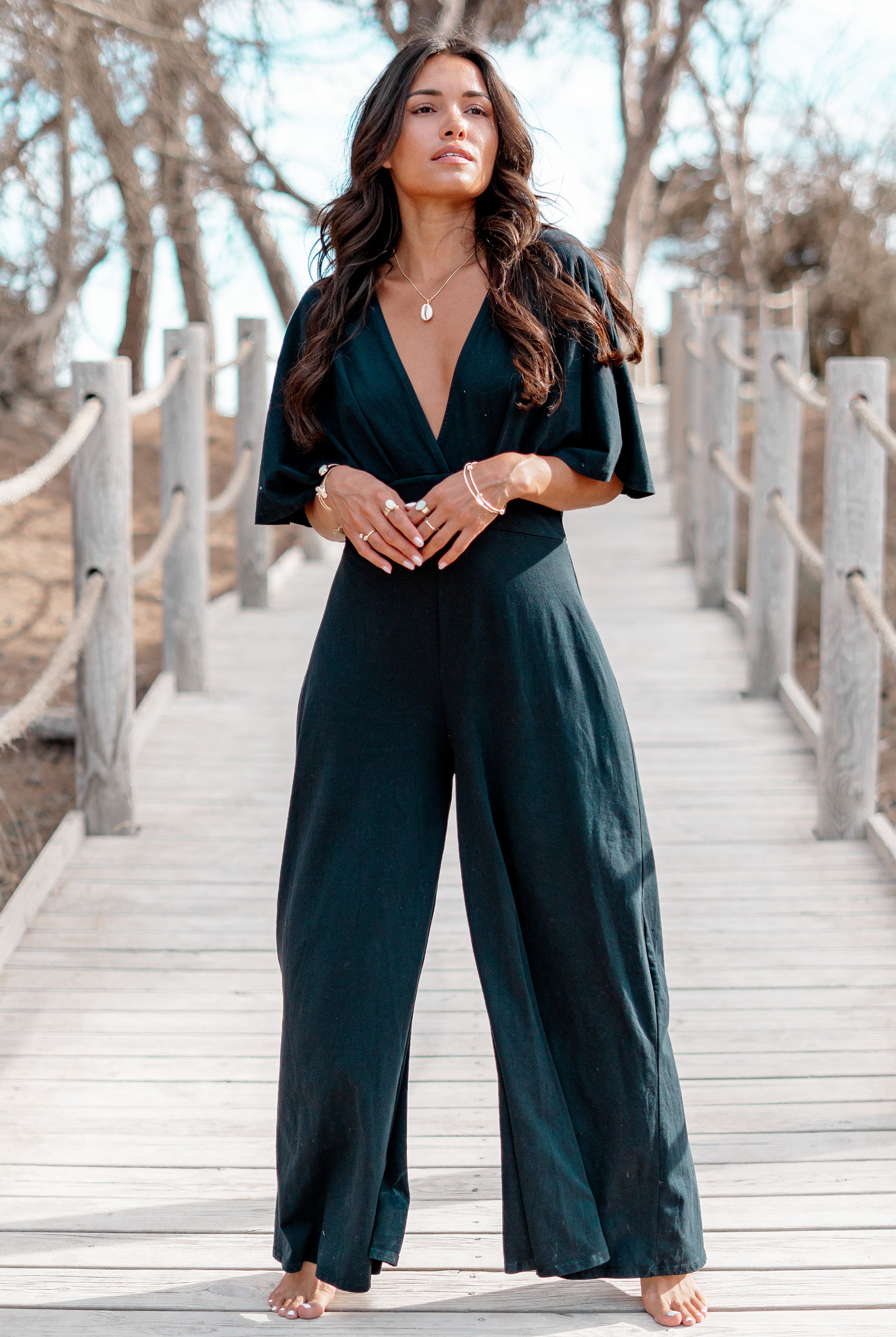 Artículo bohemio en negro de ibzmode, Marcas de Ibiza