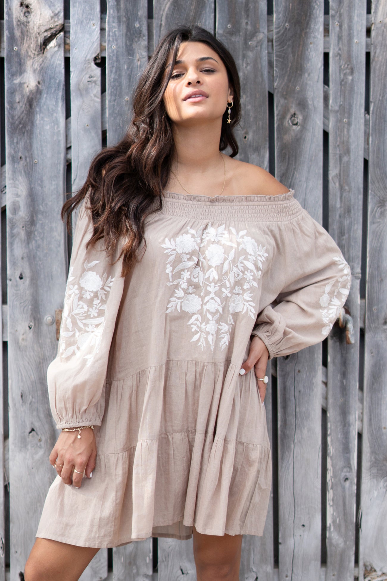 Bohemian item in light taupe van ibzmode, Brands of Ibiza