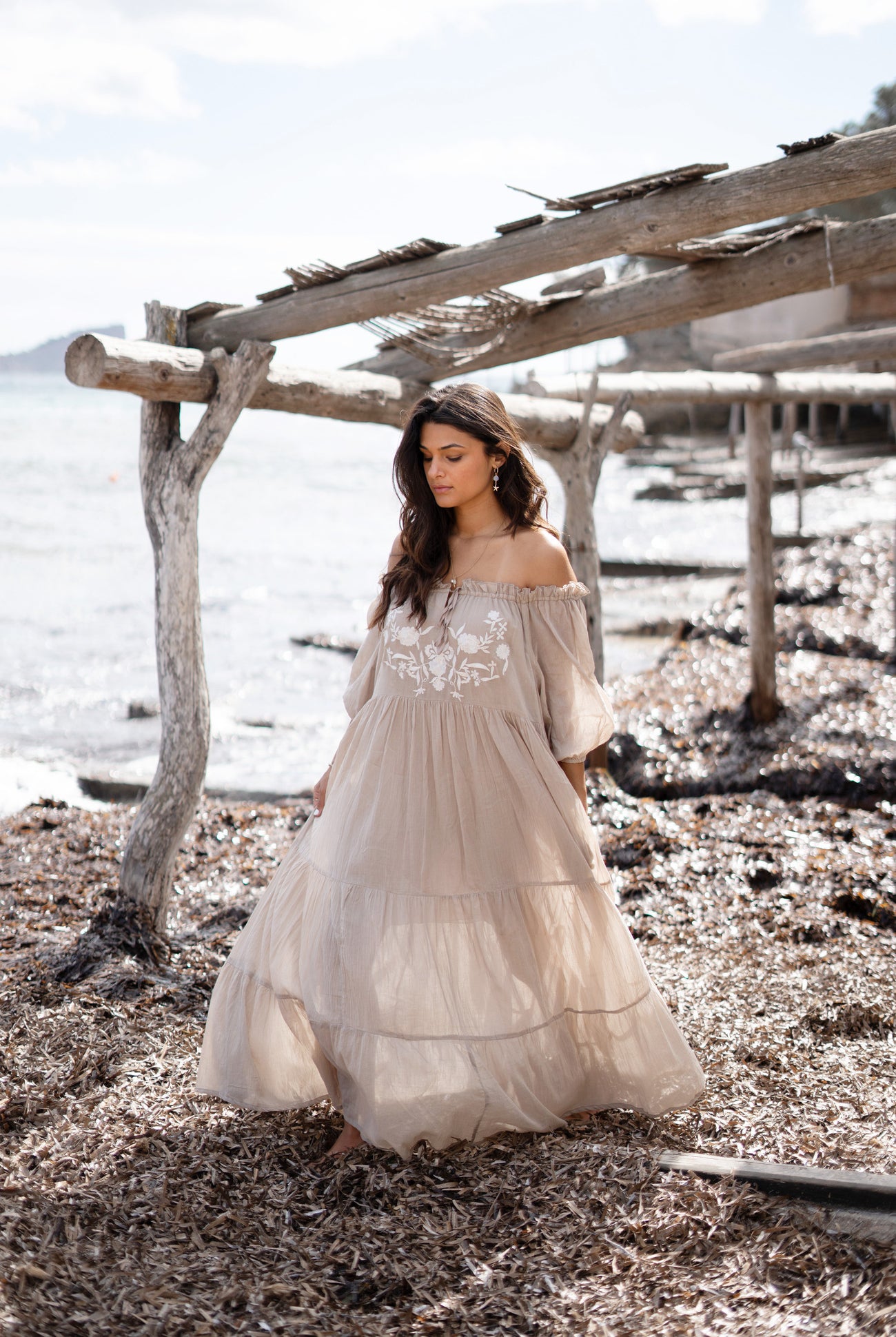 Bohemian jurk in light taupe van ibzmode, Brands of Ibiza