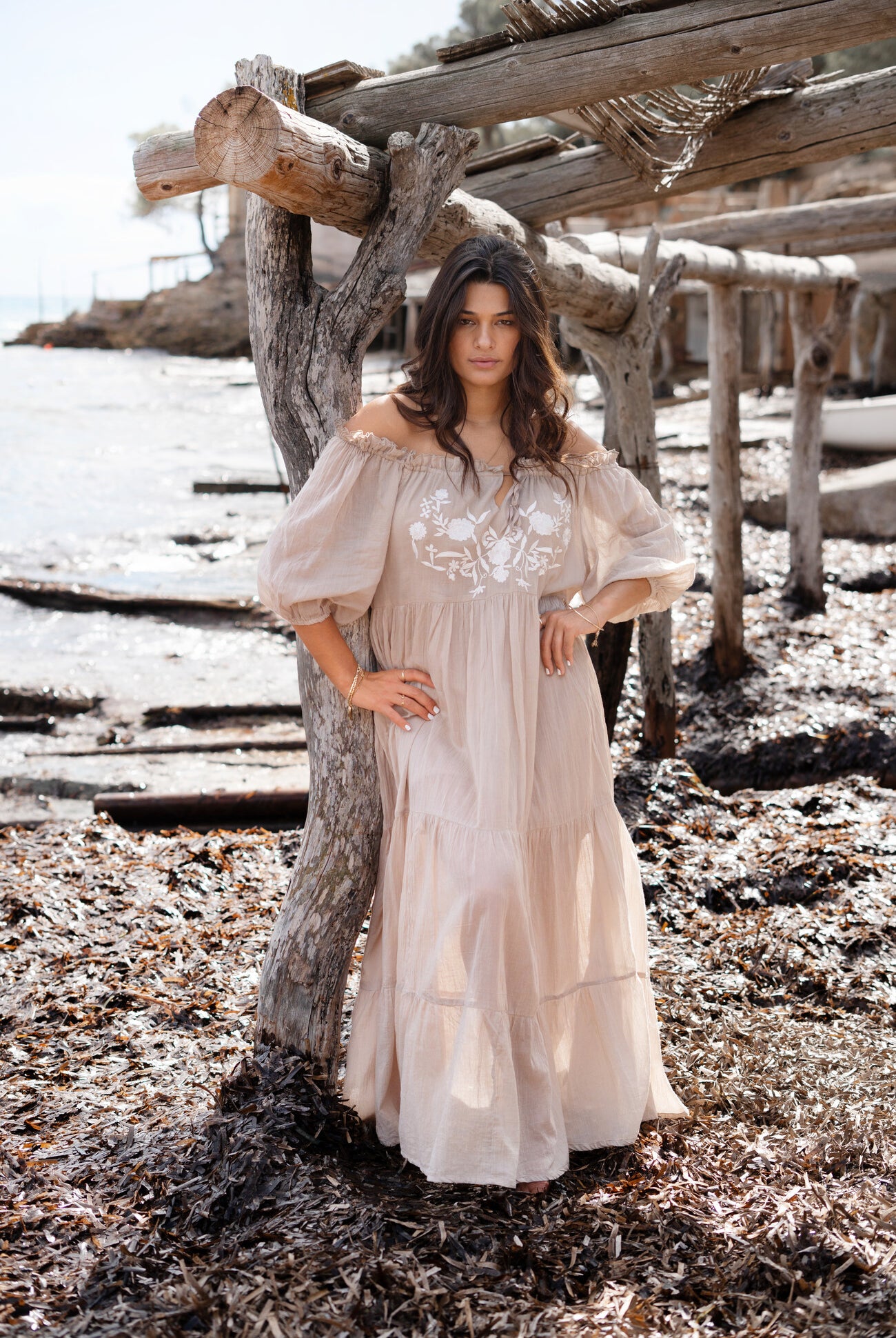 Bohemian jurk in light taupe van ibzmode, Brands of Ibiza