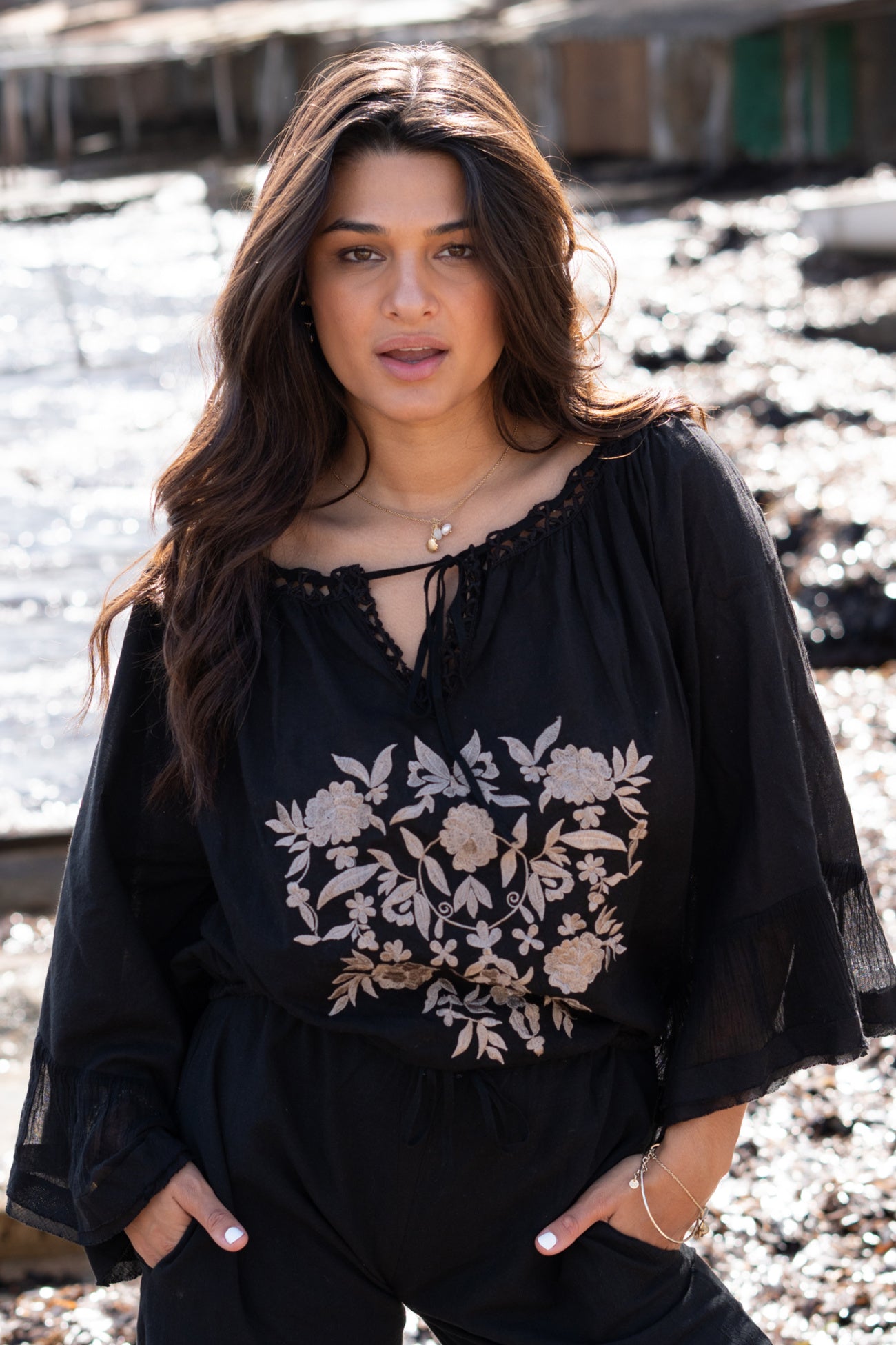 Bohemian blouse in black van ibzmode, Brands of Ibiza