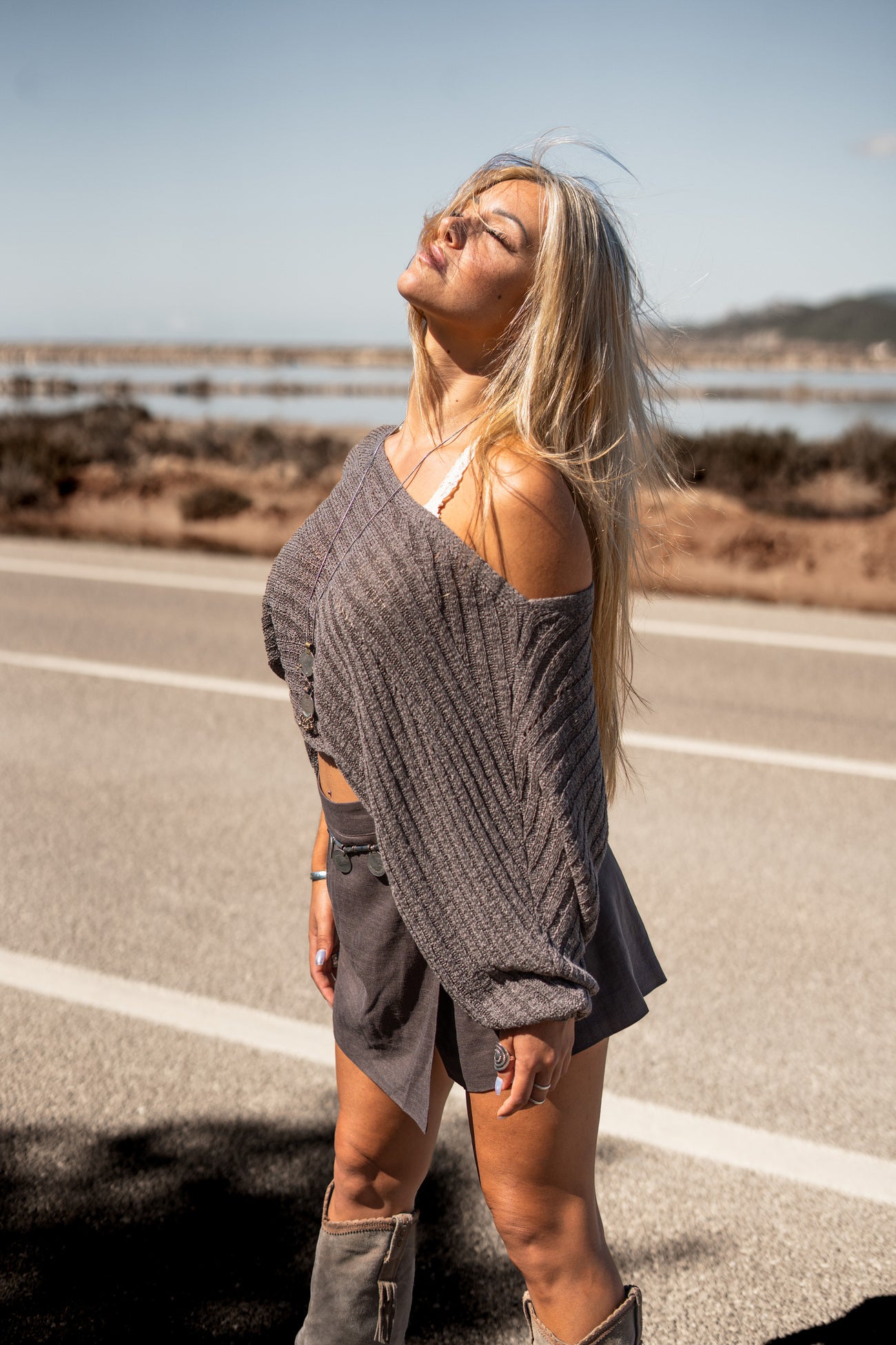 Article bohème en taupe foncé de MOOST Wanted, Marques d'Ibiza