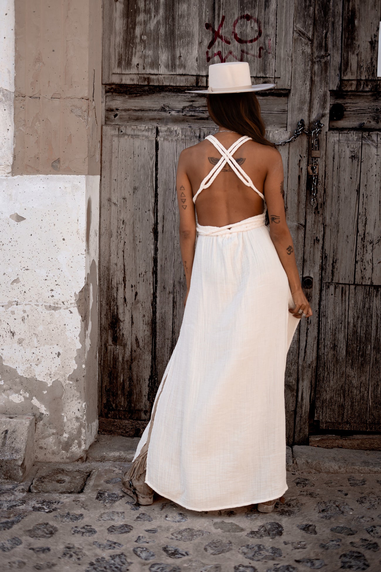Bohemian jurk in off white van MOOST Wanted, Brands of Ibiza