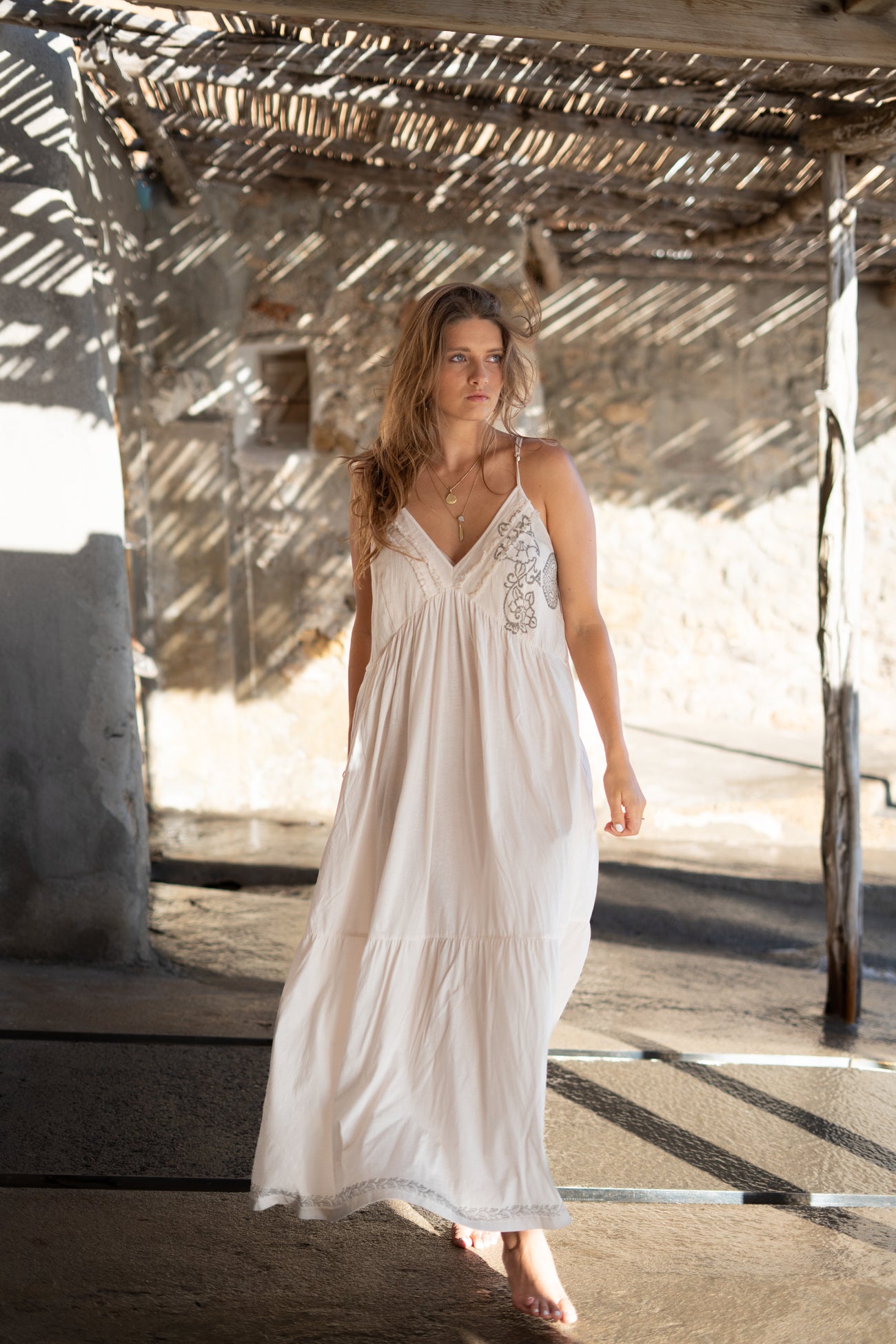 Bohemian jurk in white van ibzmode, Brands of Ibiza