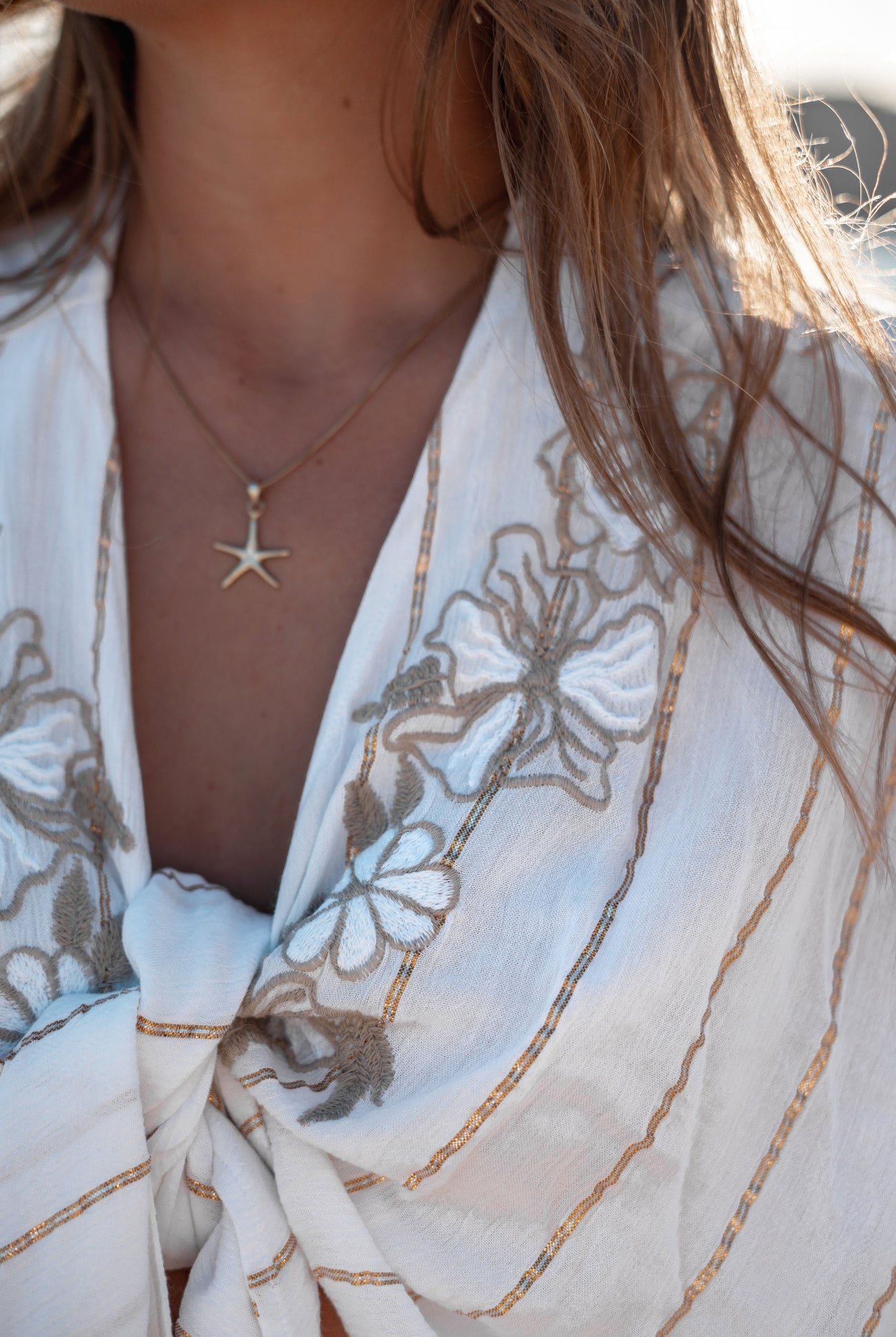 Bohemian kimono in white van ibzmode, Brands of Ibiza