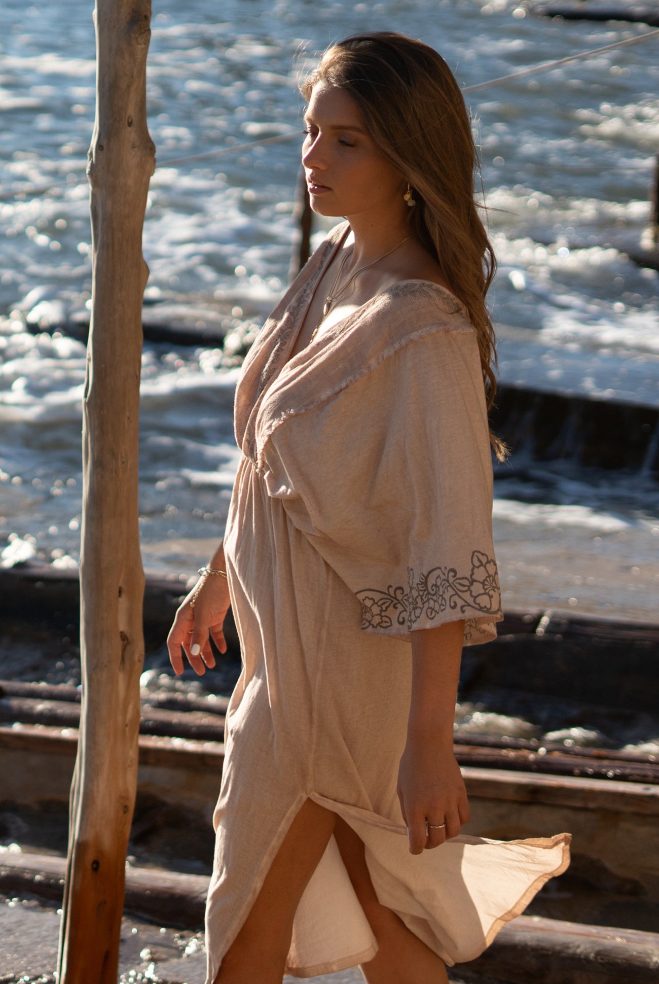 Bohemian jurk in sand van ibzmode, Brands of Ibiza