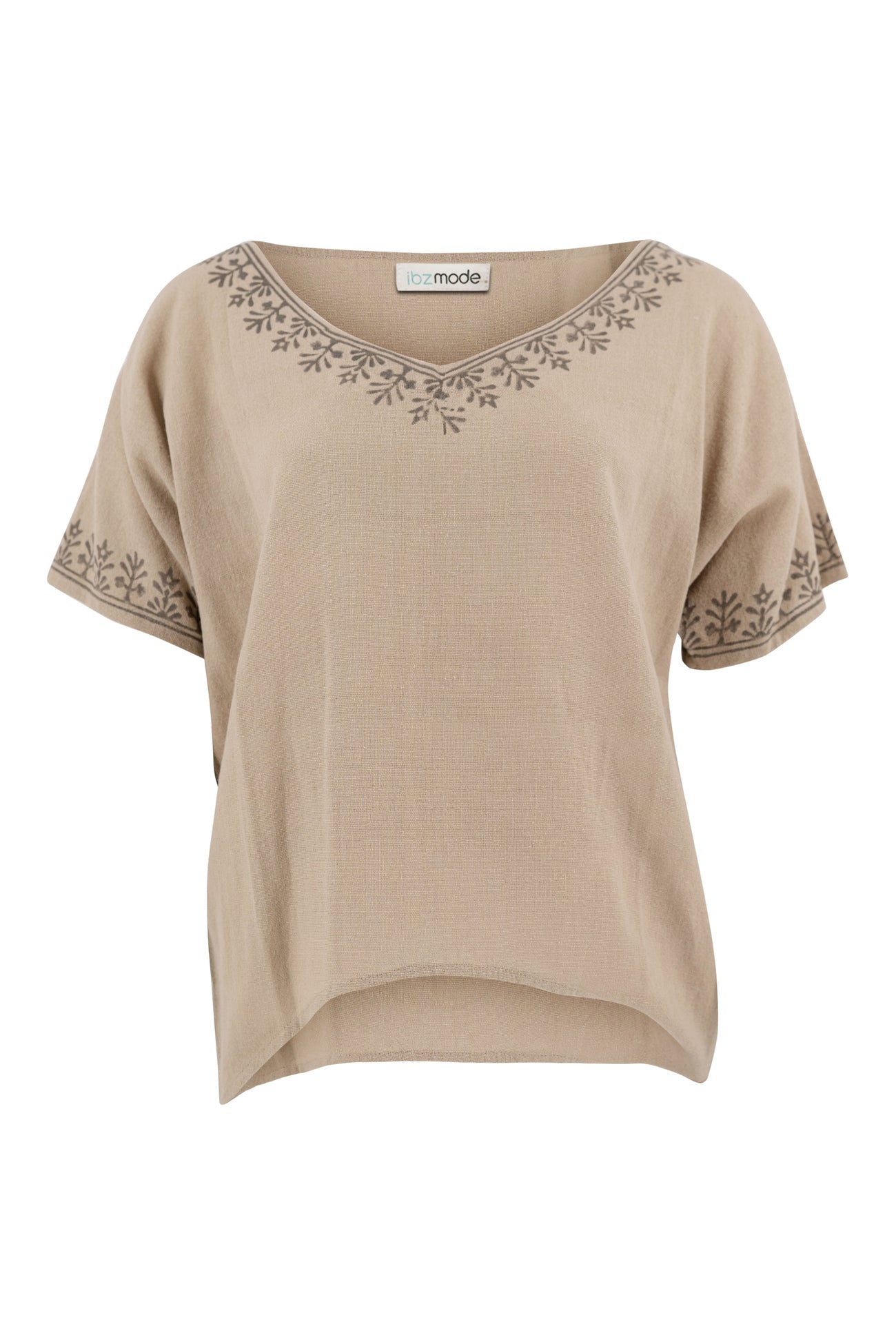 Bohemian top in sand van ibzmode, Brands of Ibiza