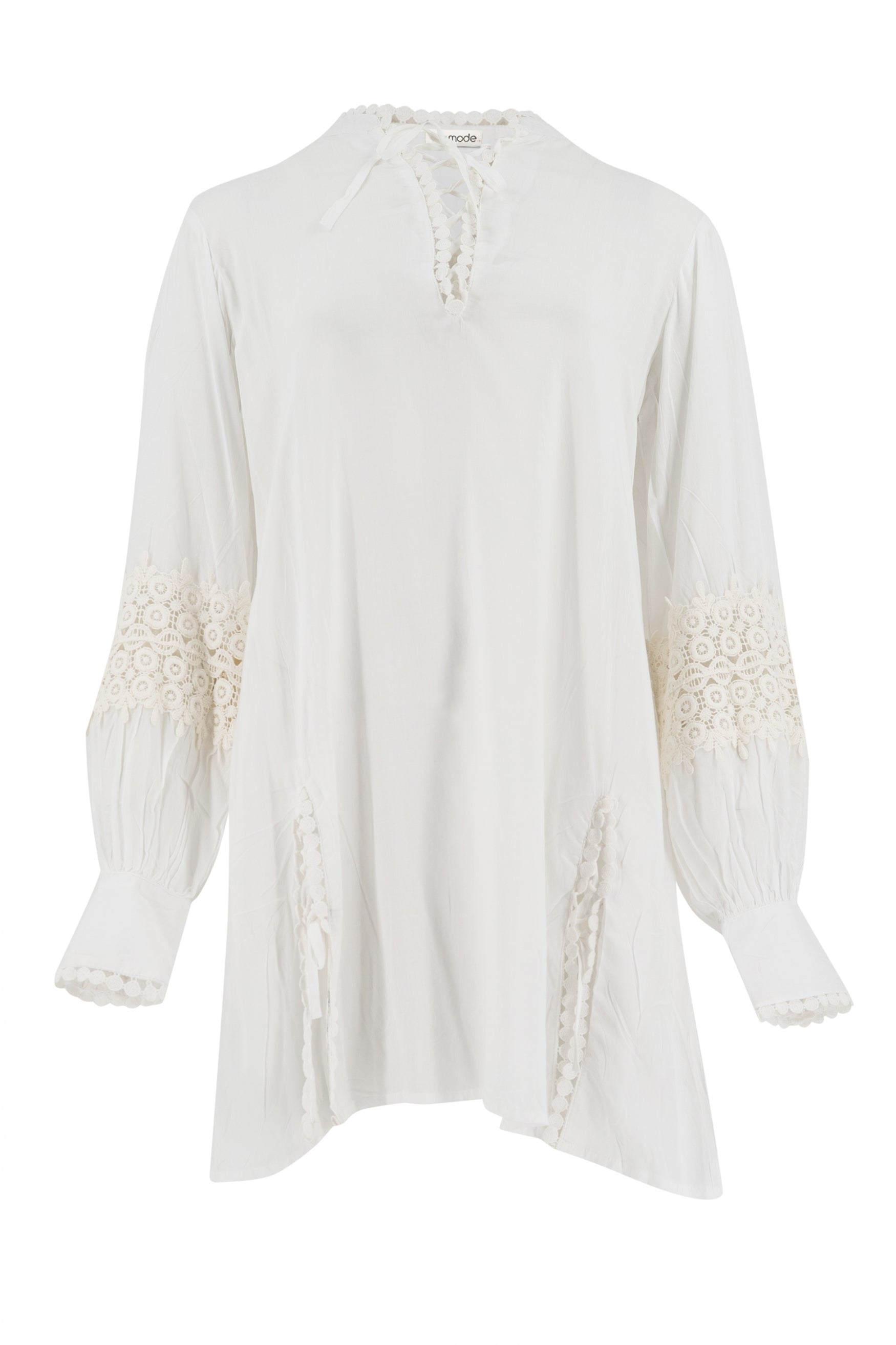 Bohemian item in white van ibzmode, Brands of Ibiza