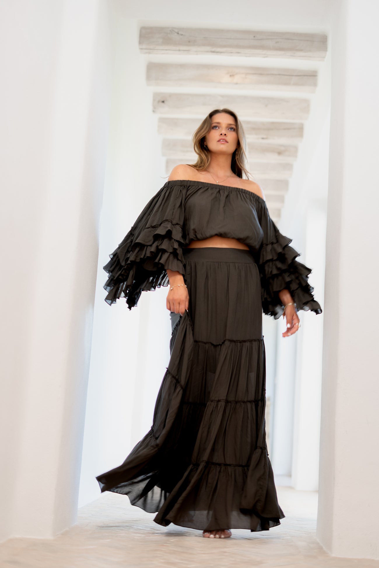 Bohemian top in dark taupe van ibzmode, Brands of Ibiza