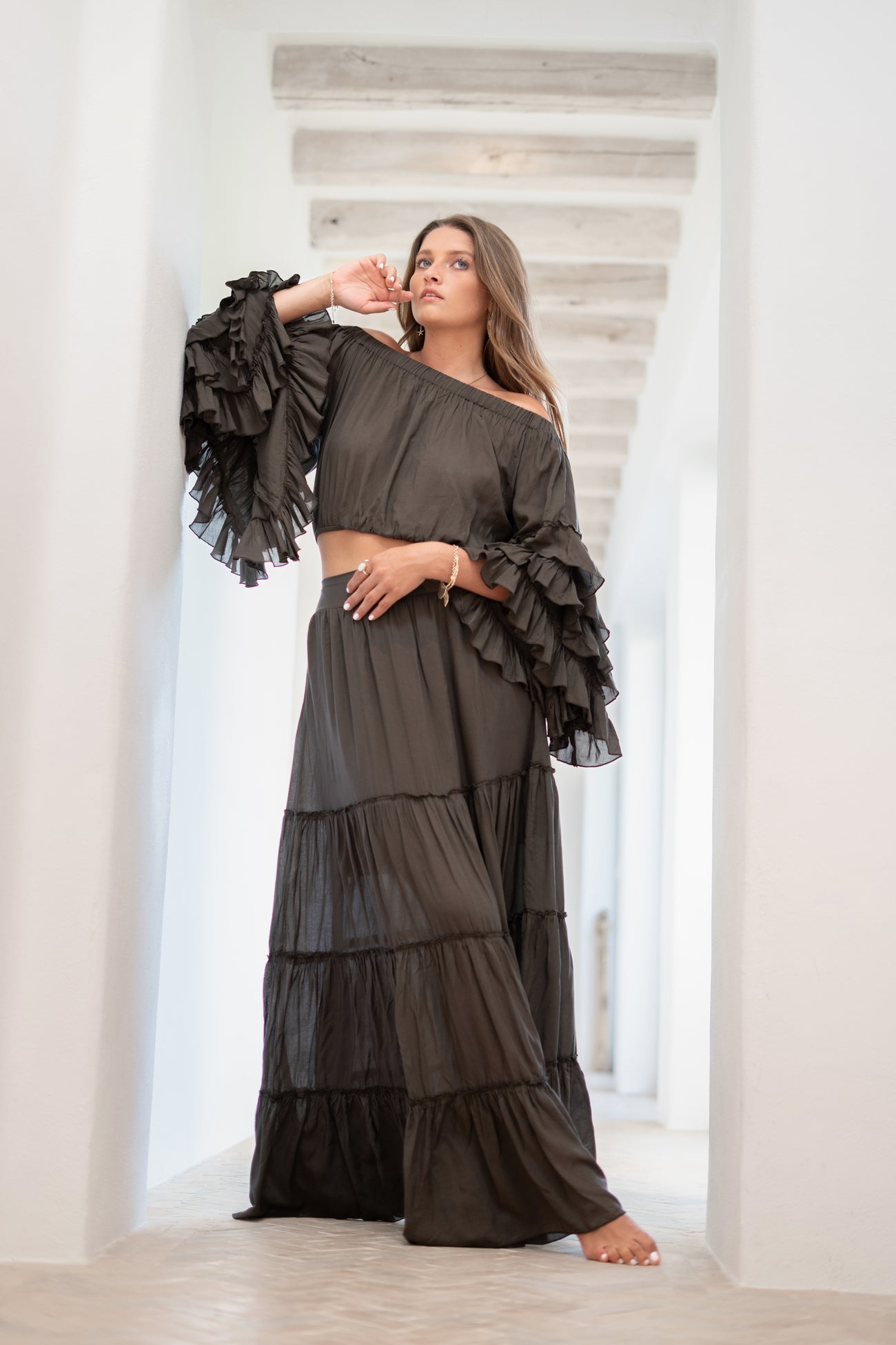 Bohemian rok in dark taupe van ibzmode, Brands of Ibiza